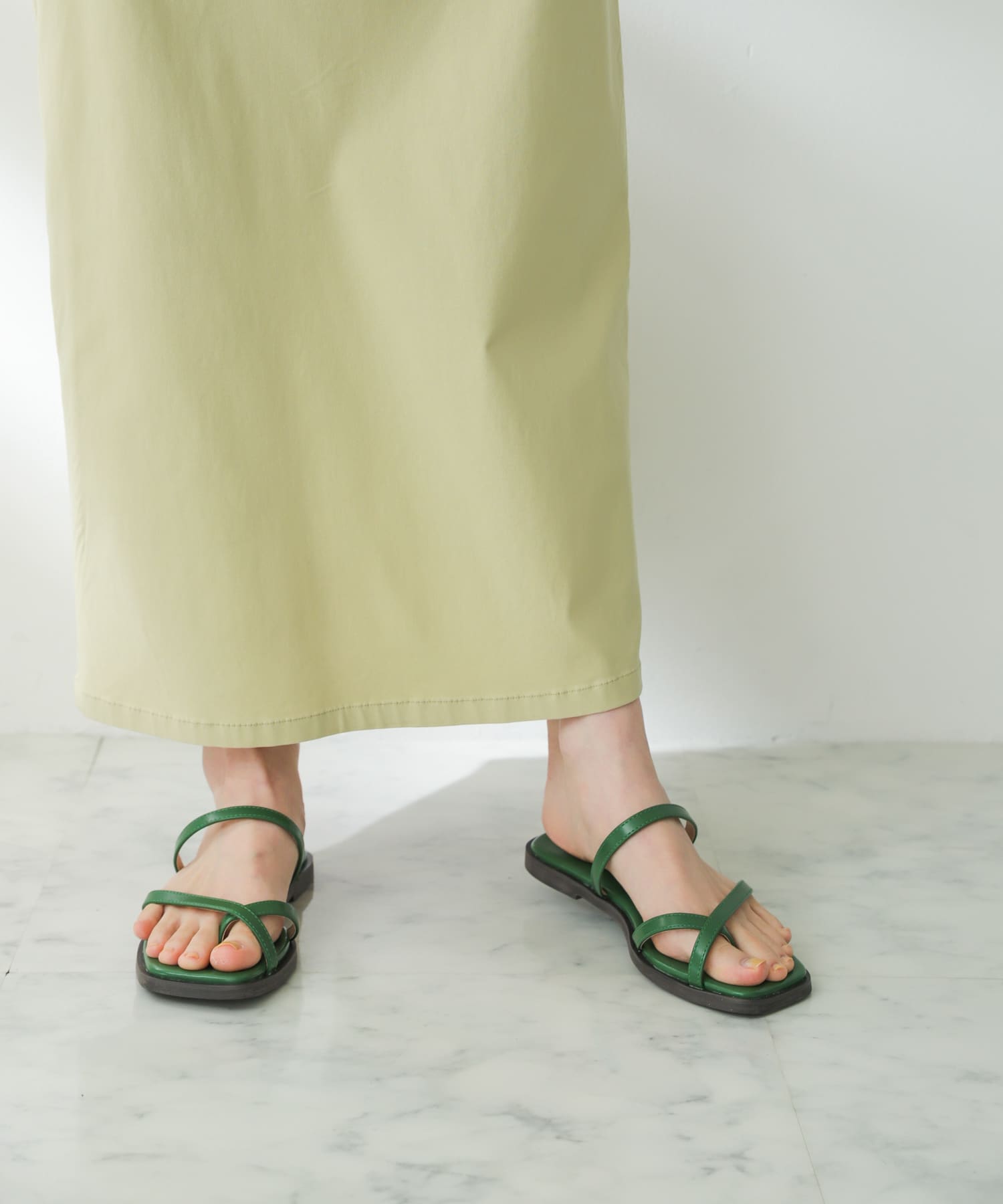 トゥクロスサンダル GREEN S