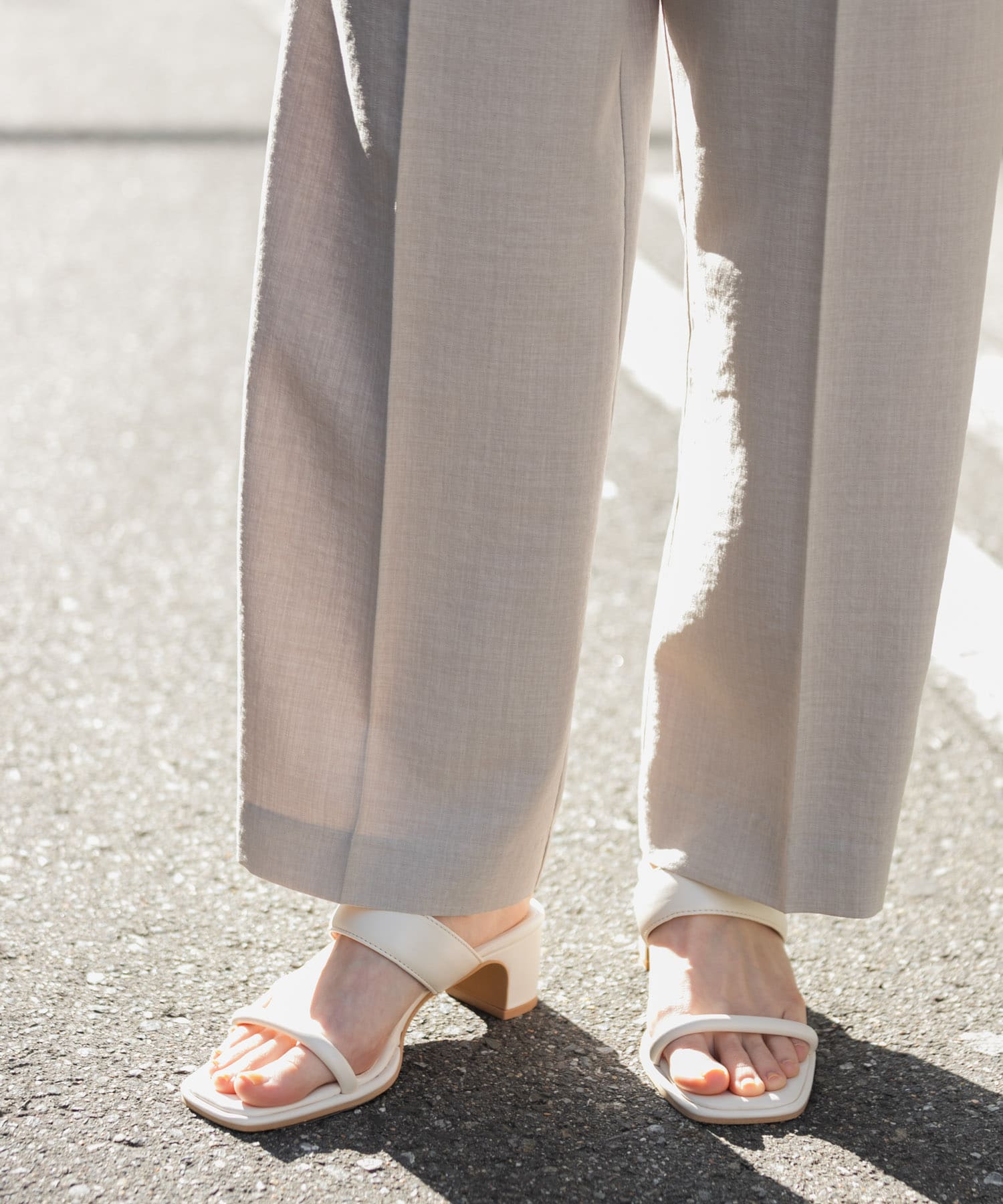 ダブルバンドサンダル