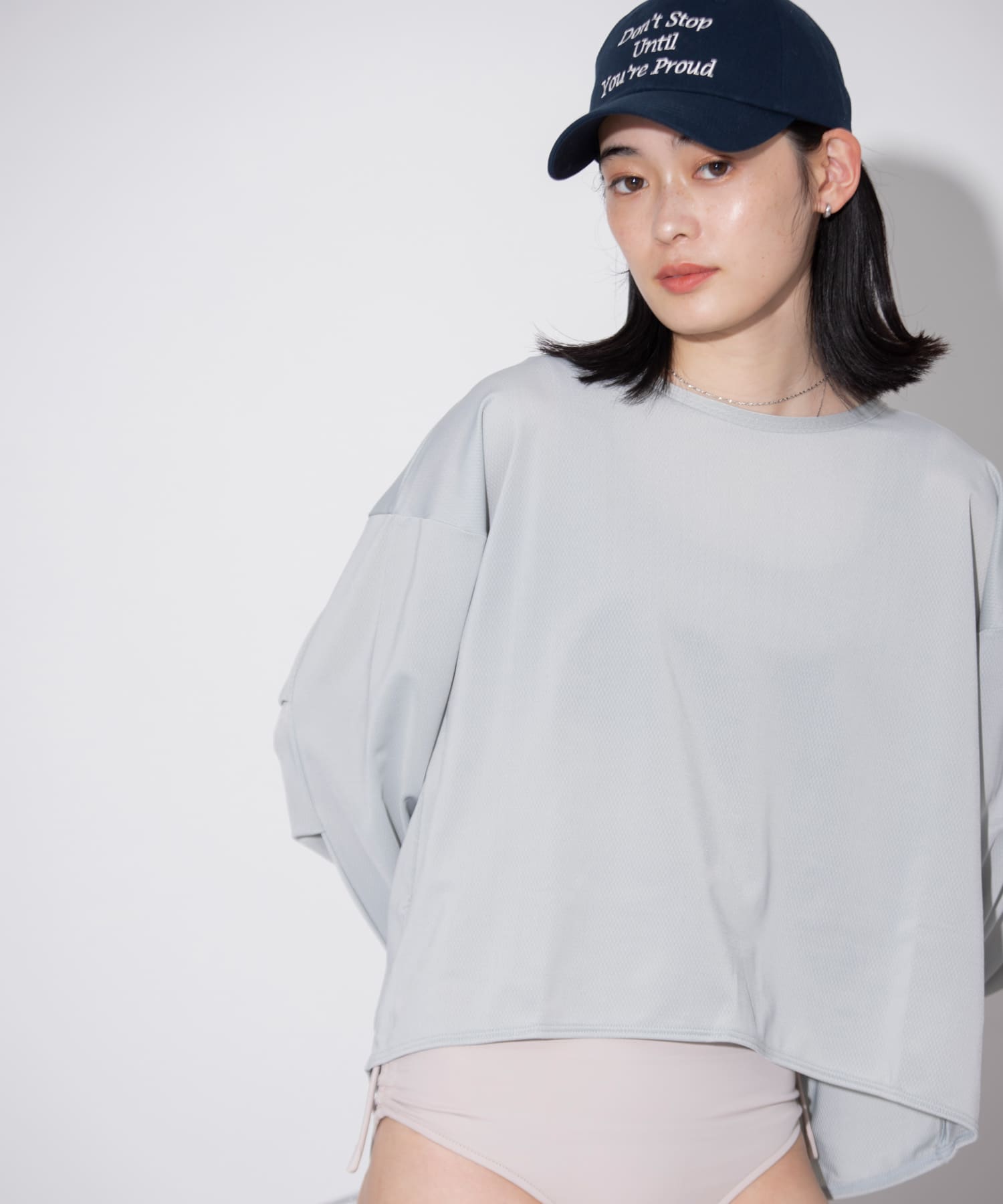 身長：168cm サイズ：one