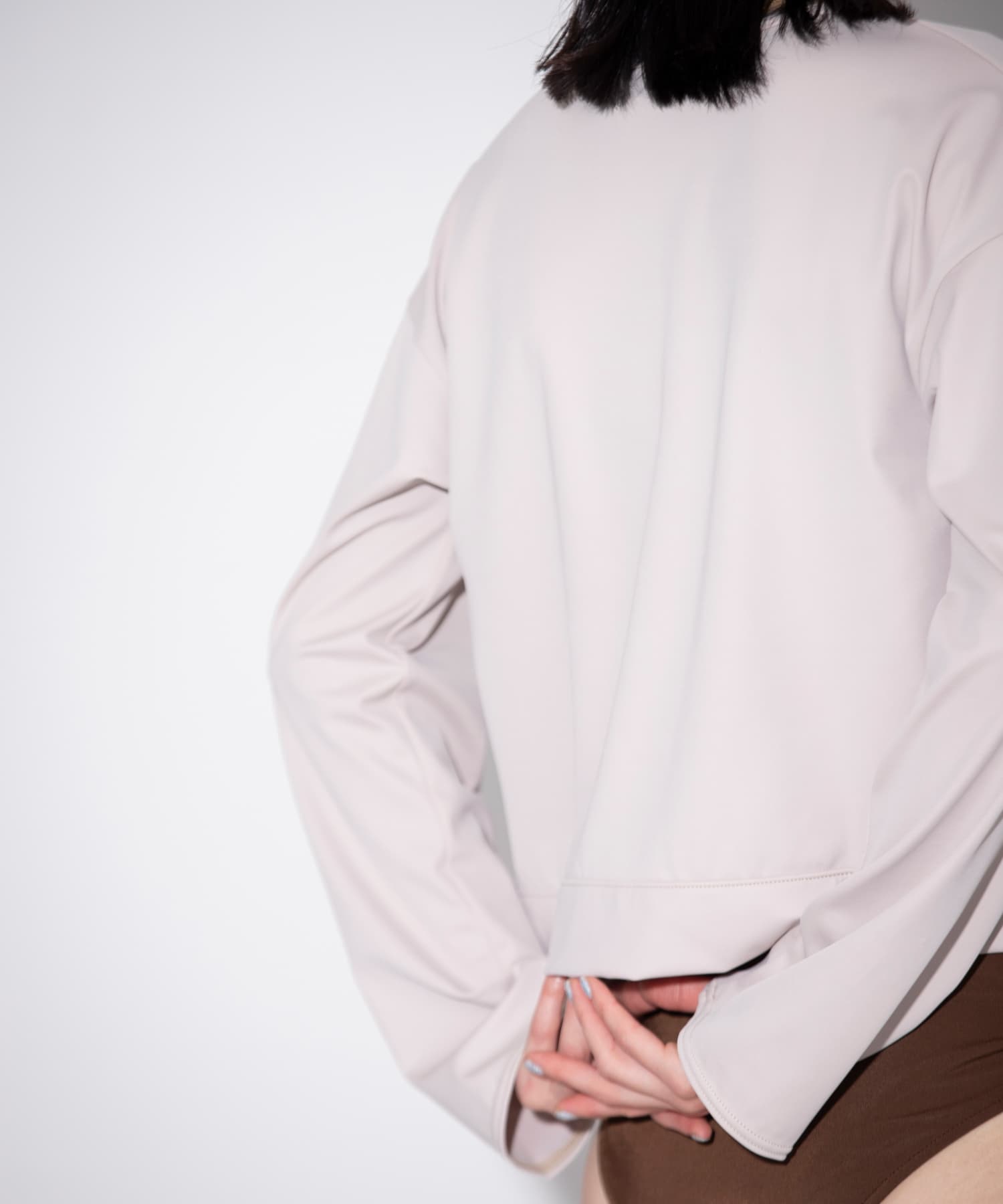 L.BEIGE