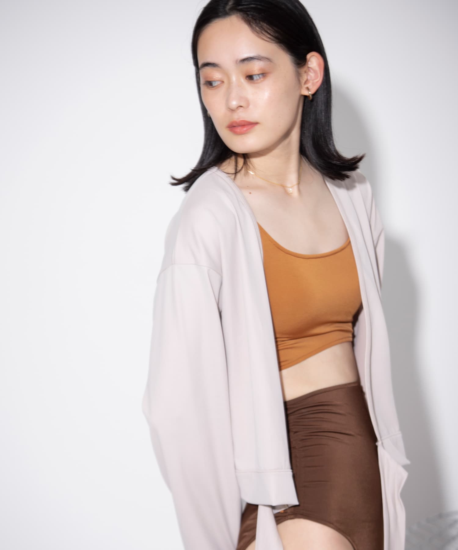 L.BEIGE