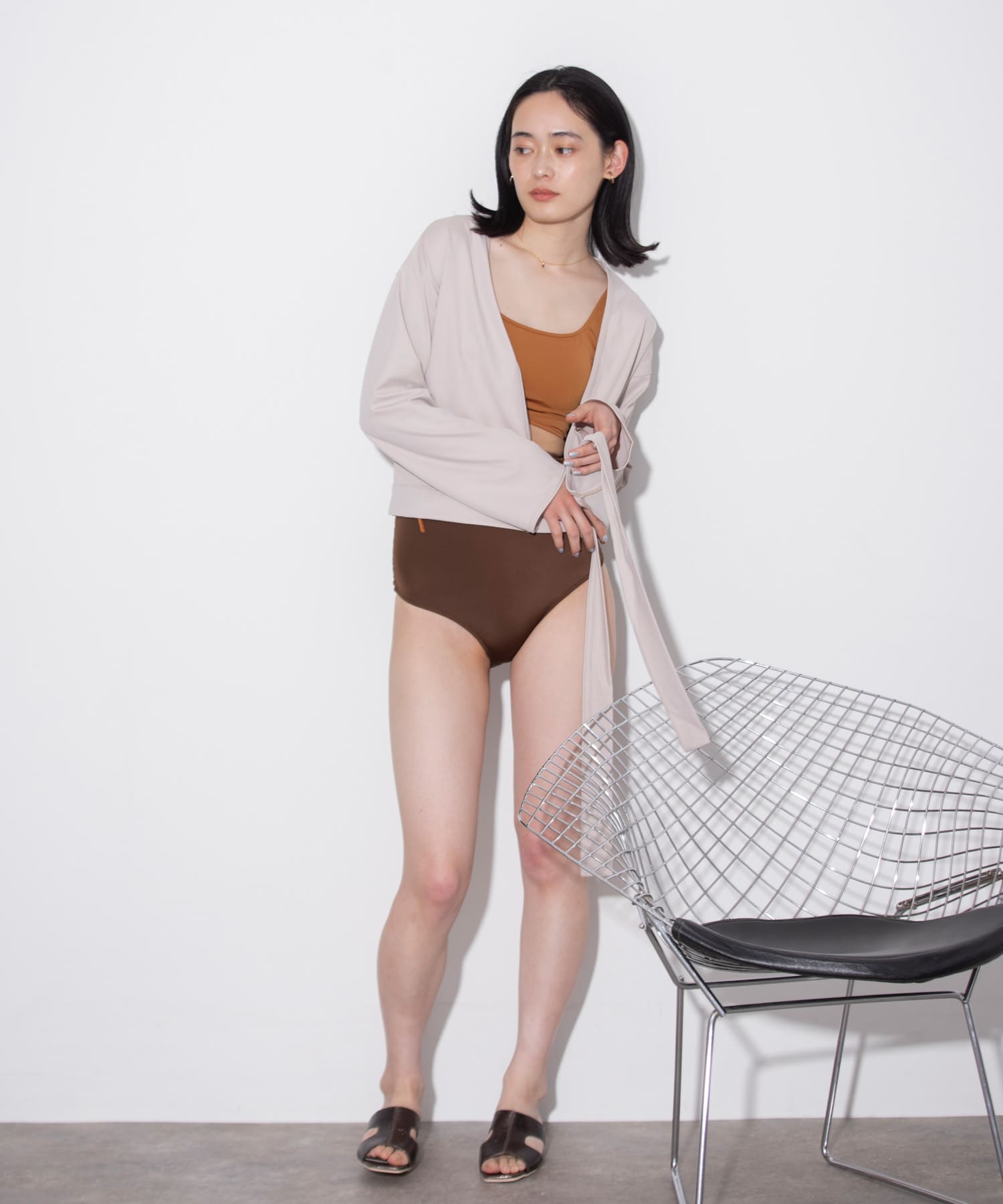L.BEIGE