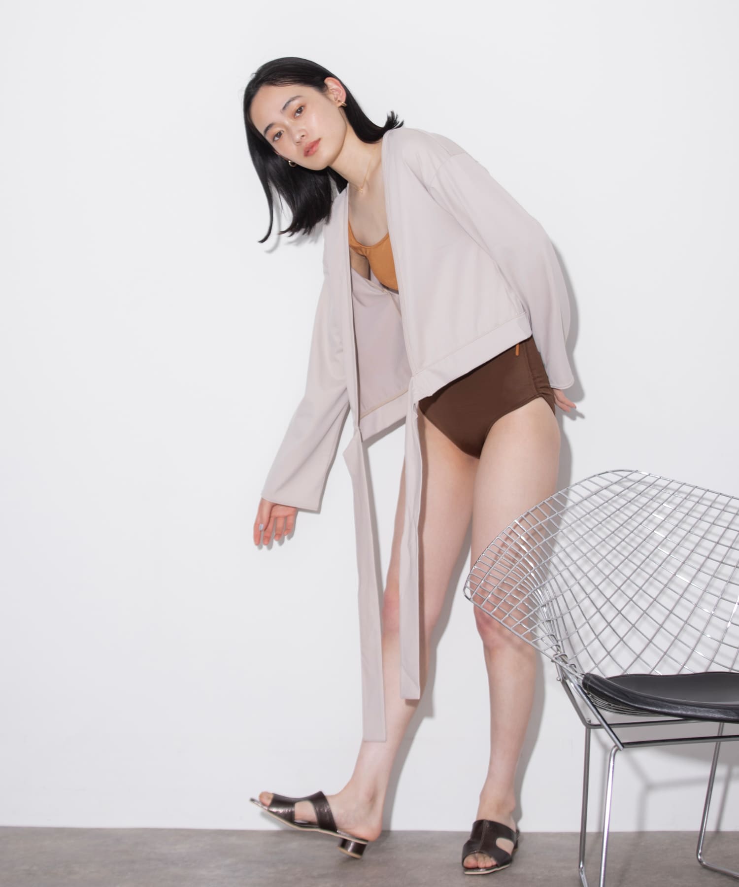 L.BEIGE