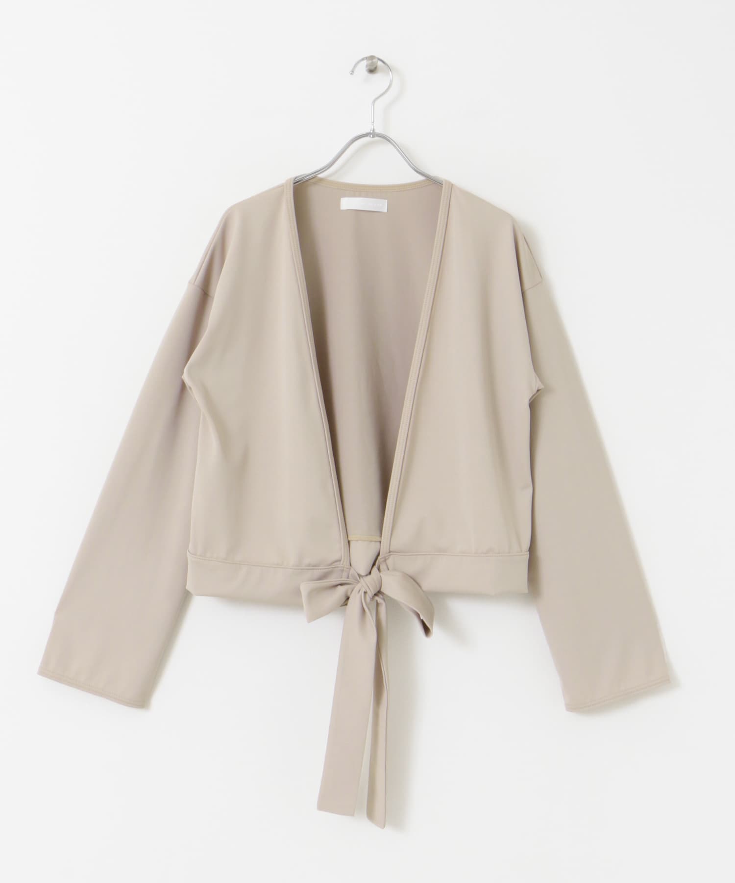 L.BEIGE