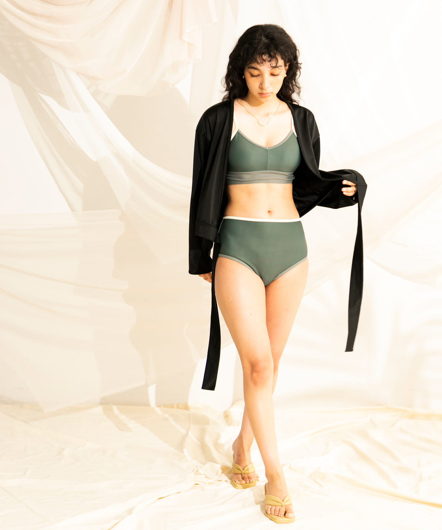 身長：166cm サイズ：one