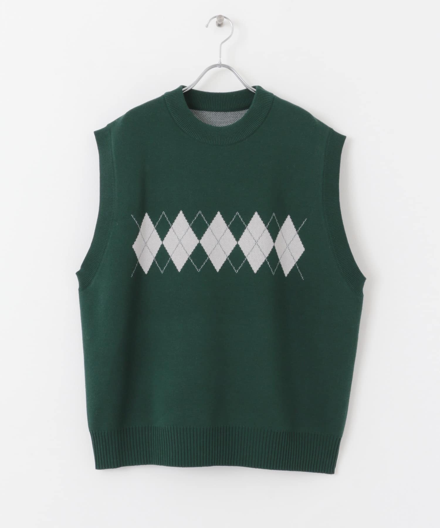 GREEN