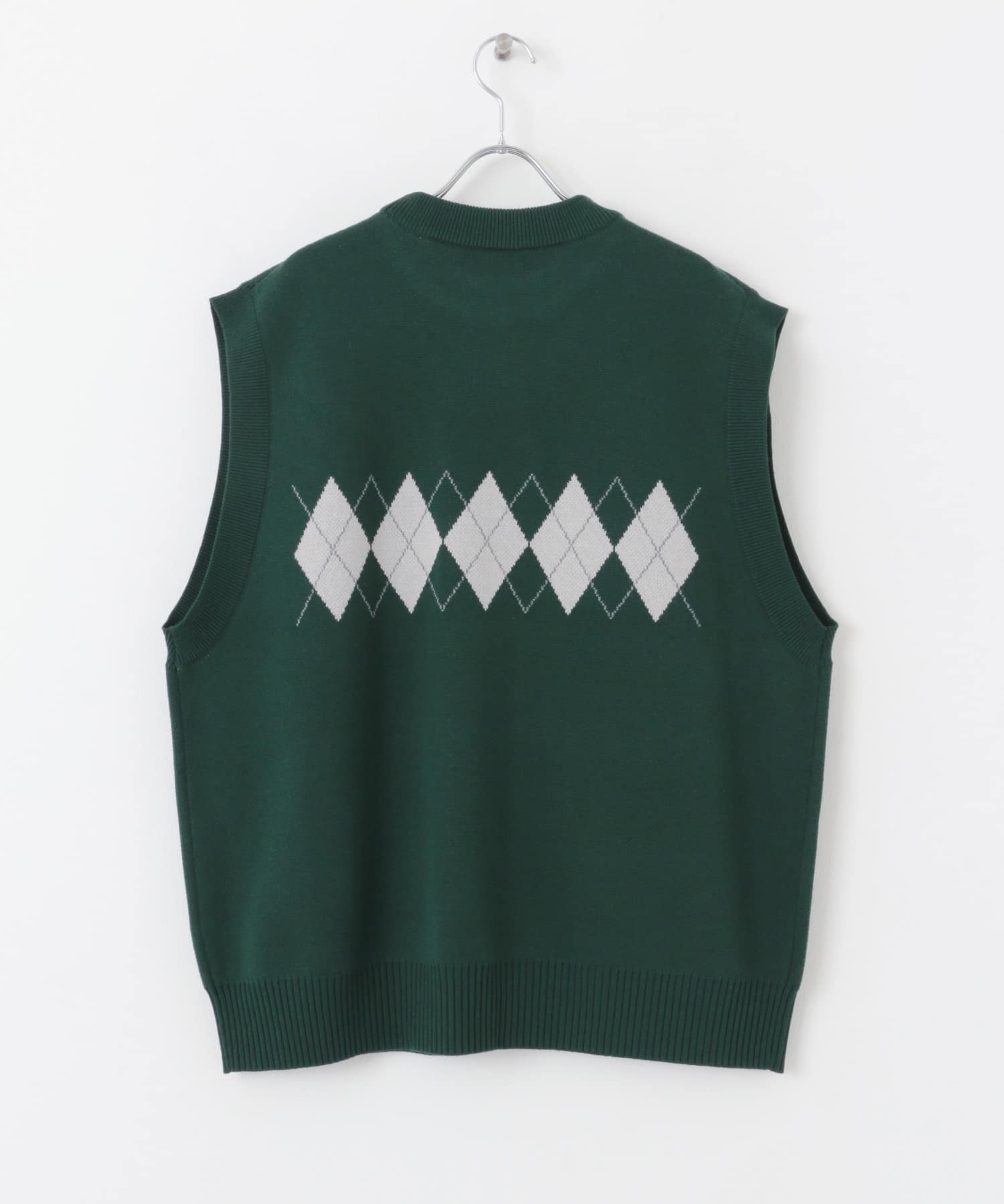 GREEN