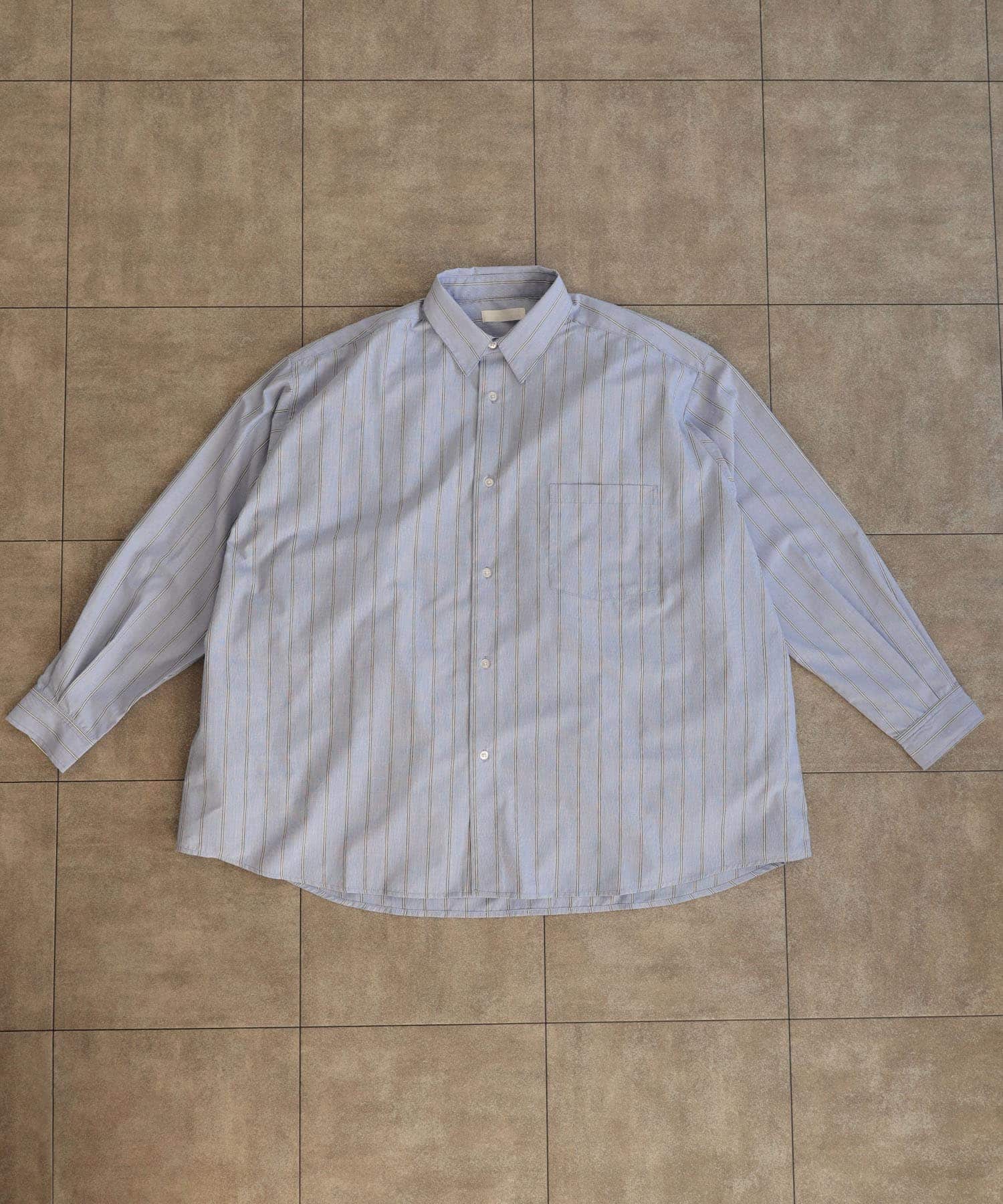 NVY×WHT