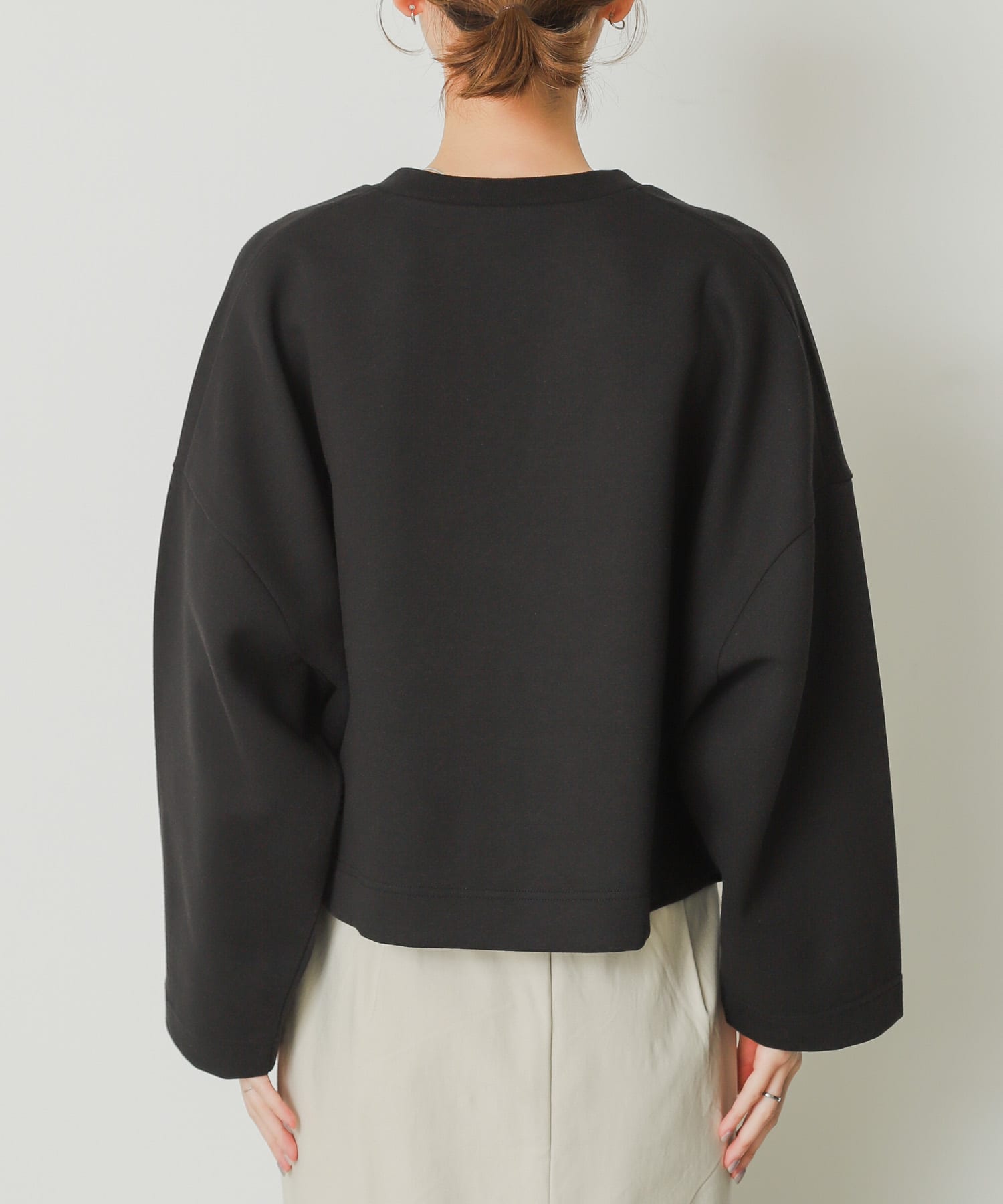 身長：169cm サイズ：one