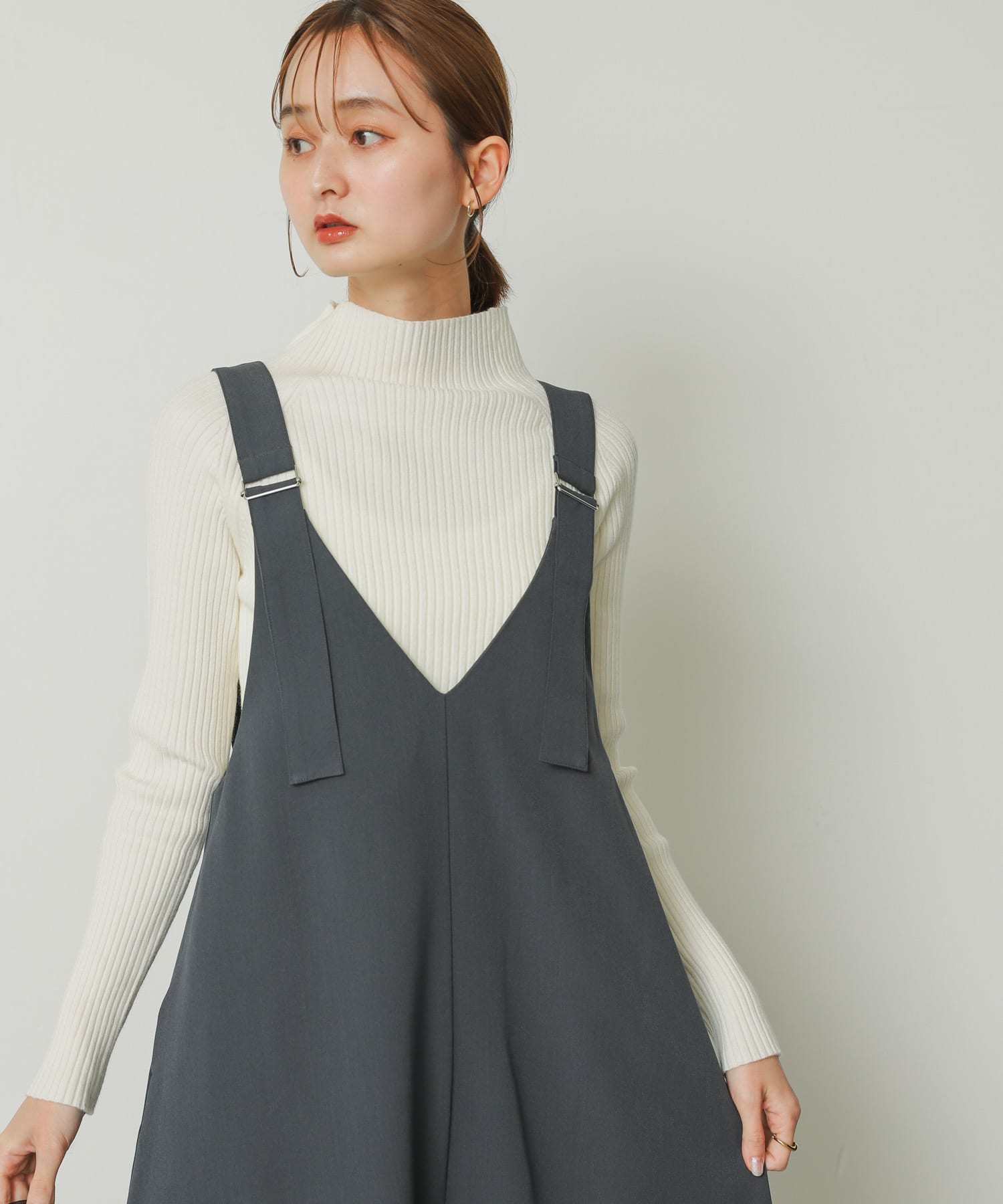 身長：169cm サイズ：one