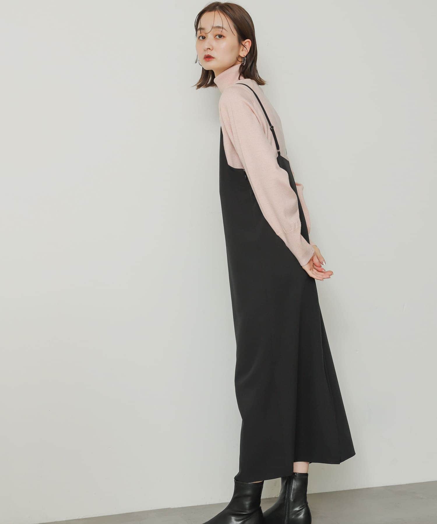 身長：169cm サイズ：one