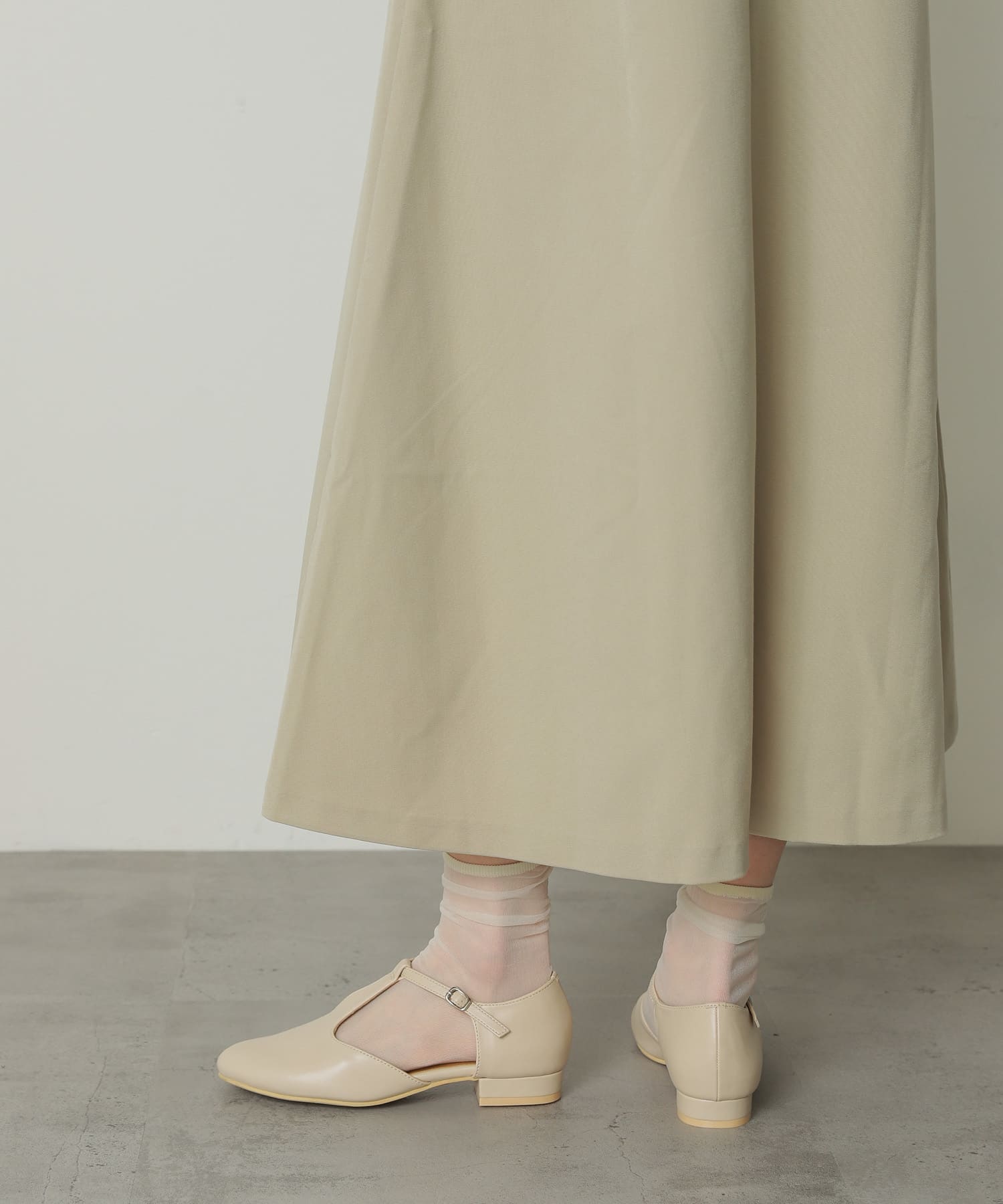 セパレートTストラップシューズ IVORY S