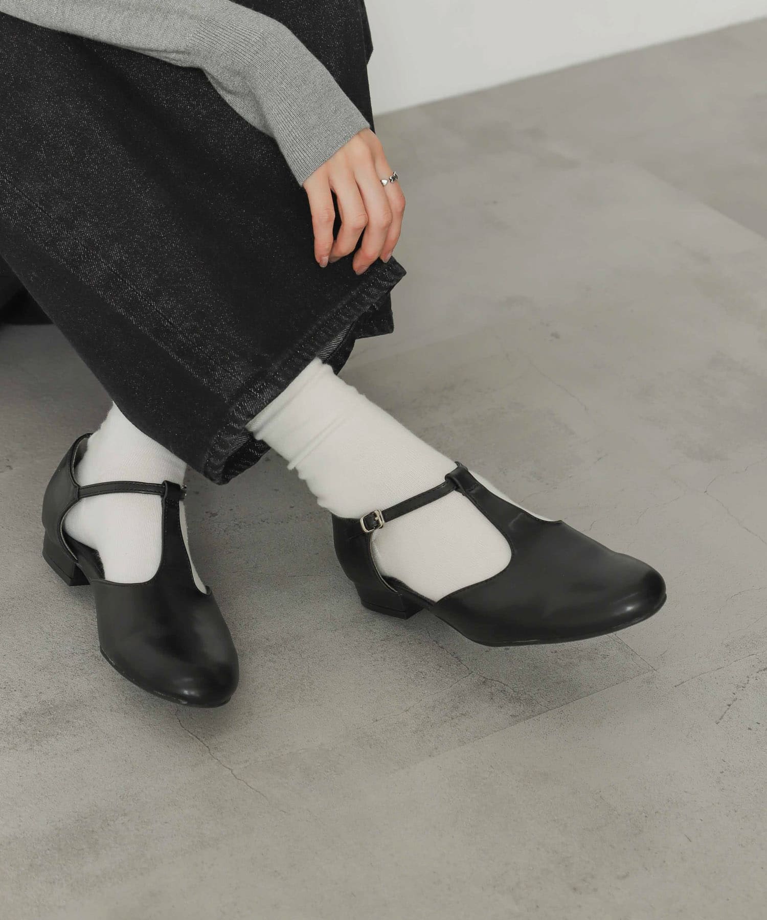 セパレートTストラップシューズ BLACK S