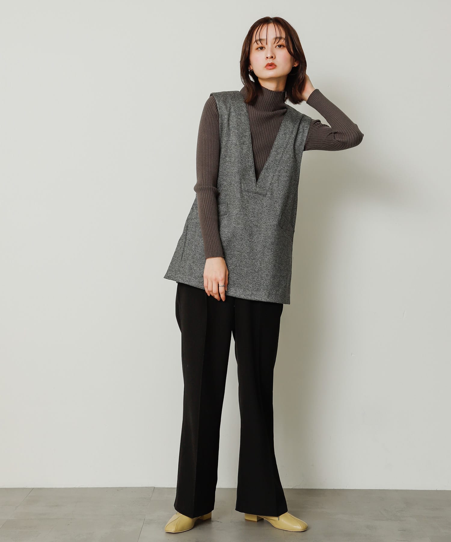 タックリボンステップオンシューズ BEIGE L