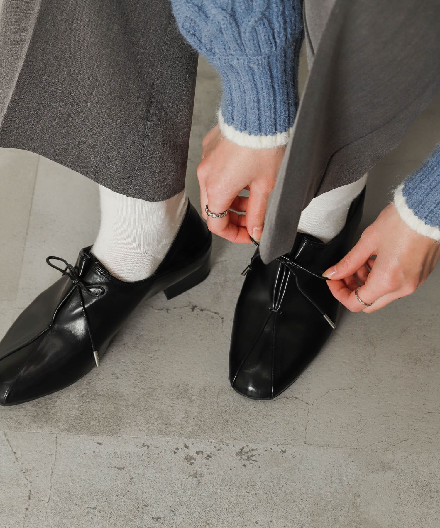 タックリボンステップオンシューズ BLACK S