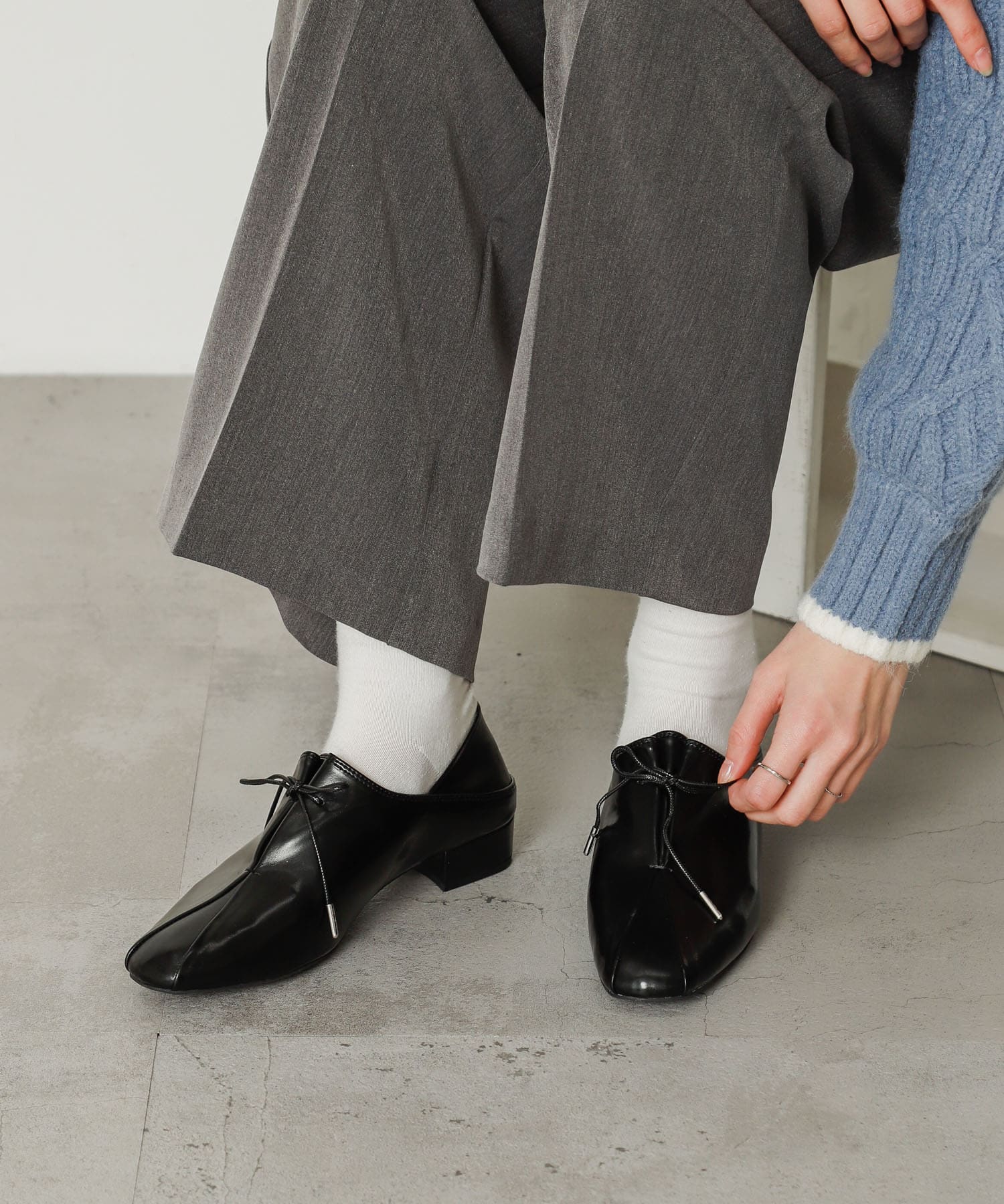 タックリボンステップオンシューズ BLACK S