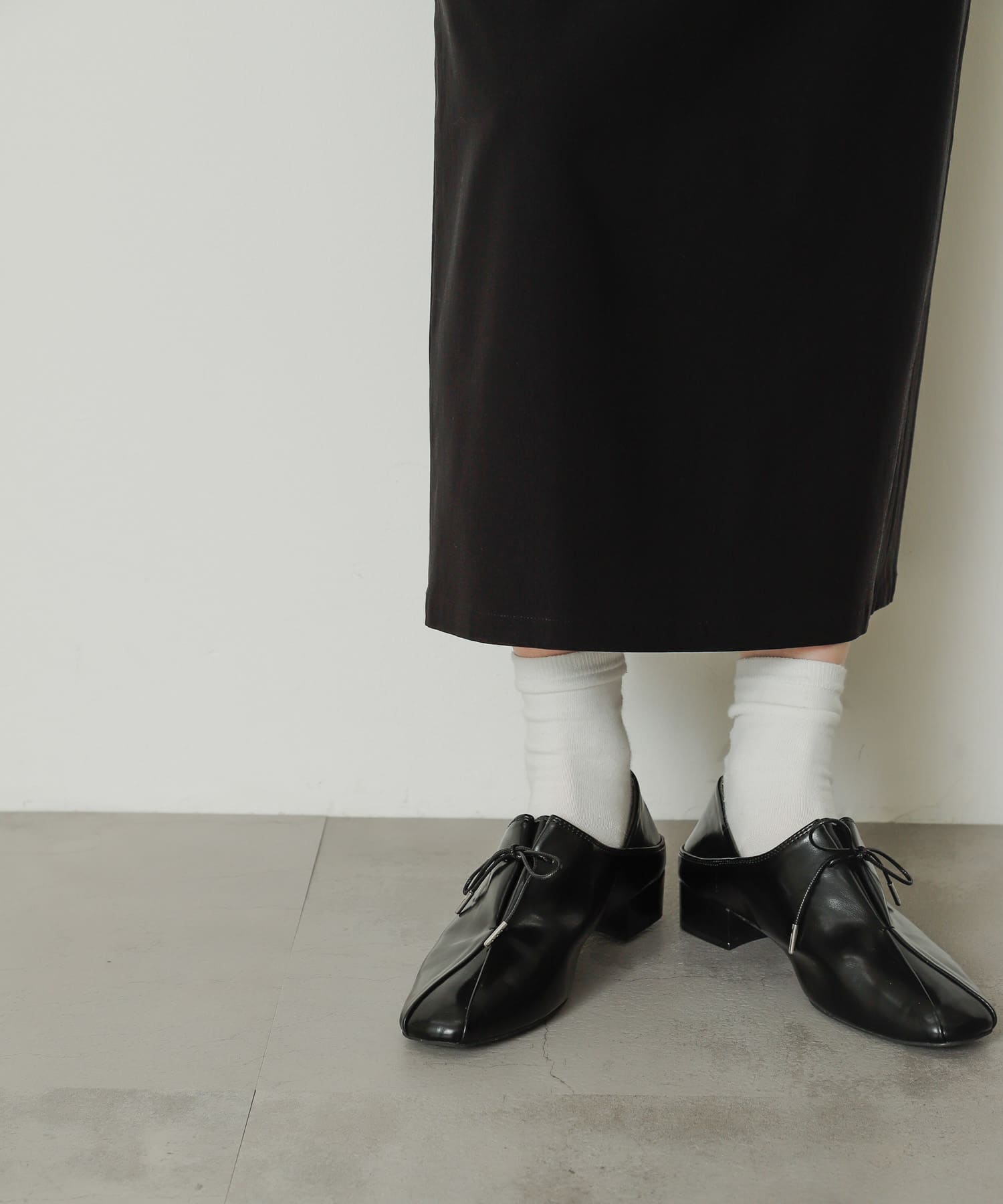 タックリボンステップオンシューズ BLACK M