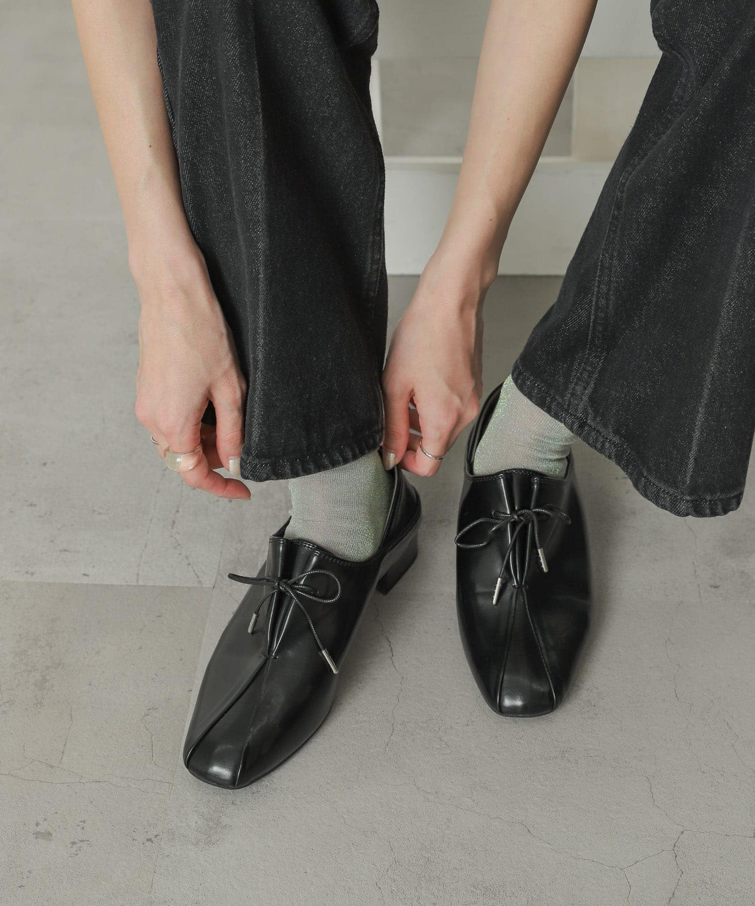 タックリボンステップオンシューズ BLACK M