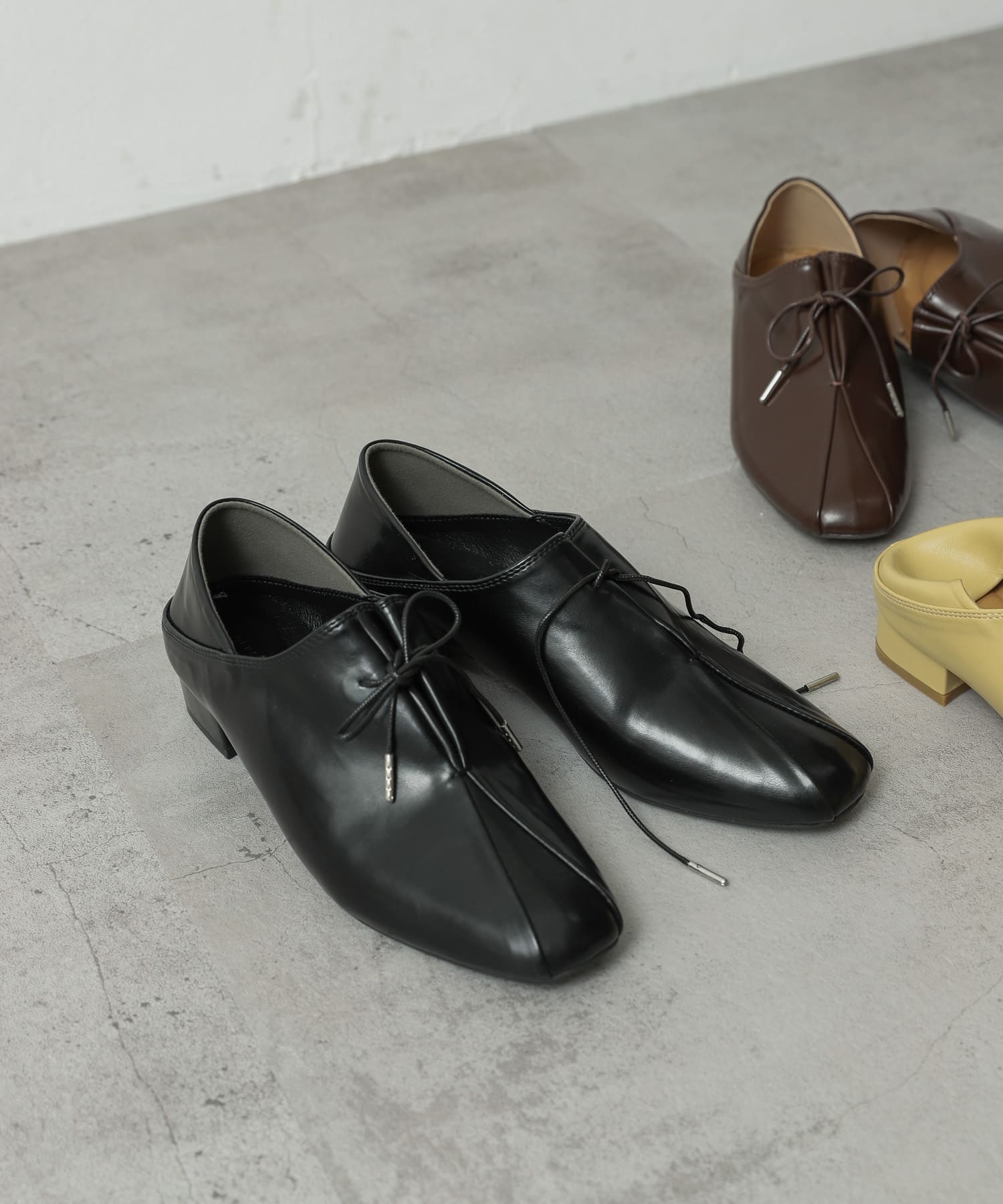 タックリボンステップオンシューズ BLACK L