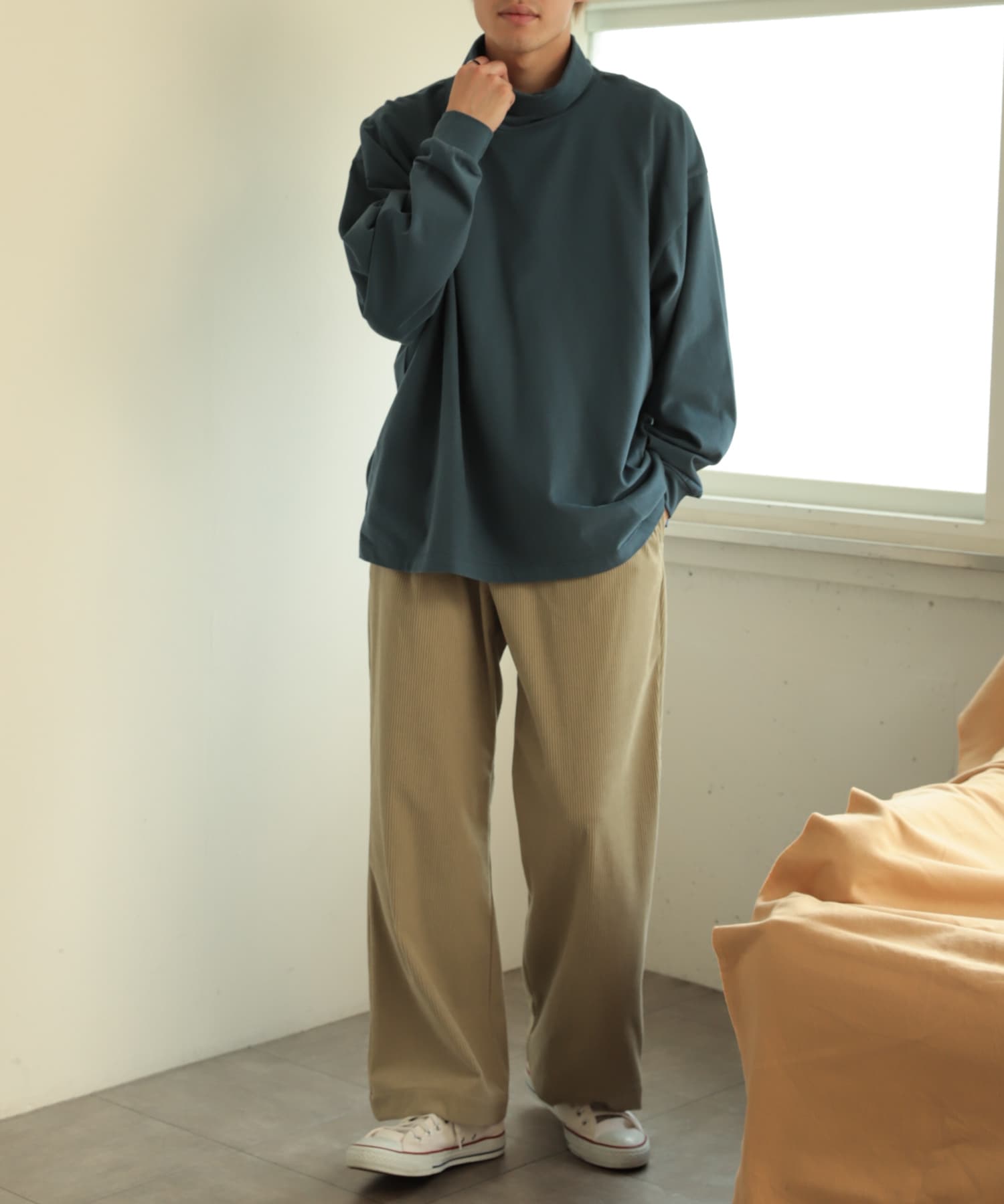 スフレハイネックロングTシャツ(L WHITE): トップス｜URBAN RESEARCH