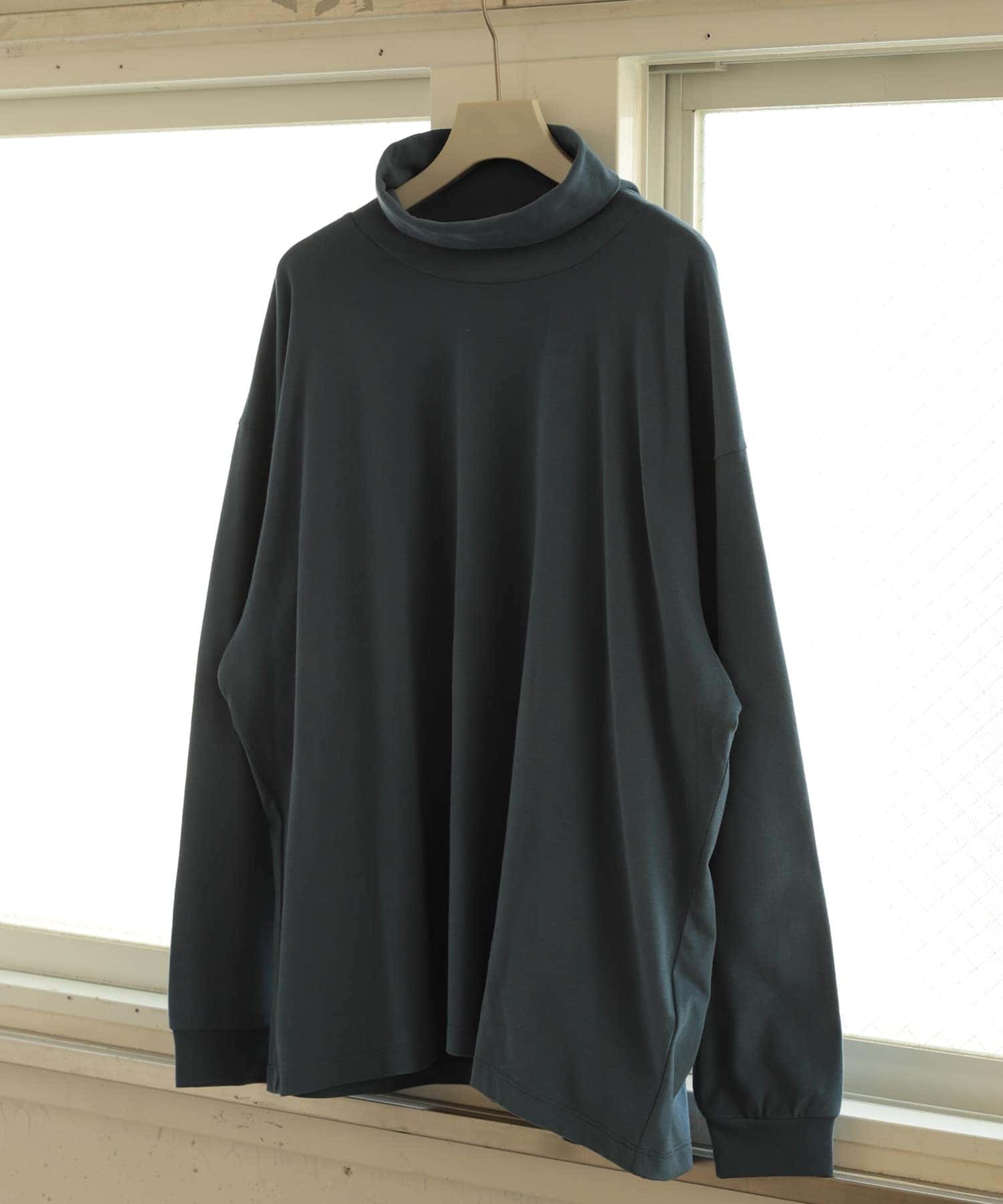 スフレハイネックロングTシャツ BLUE L