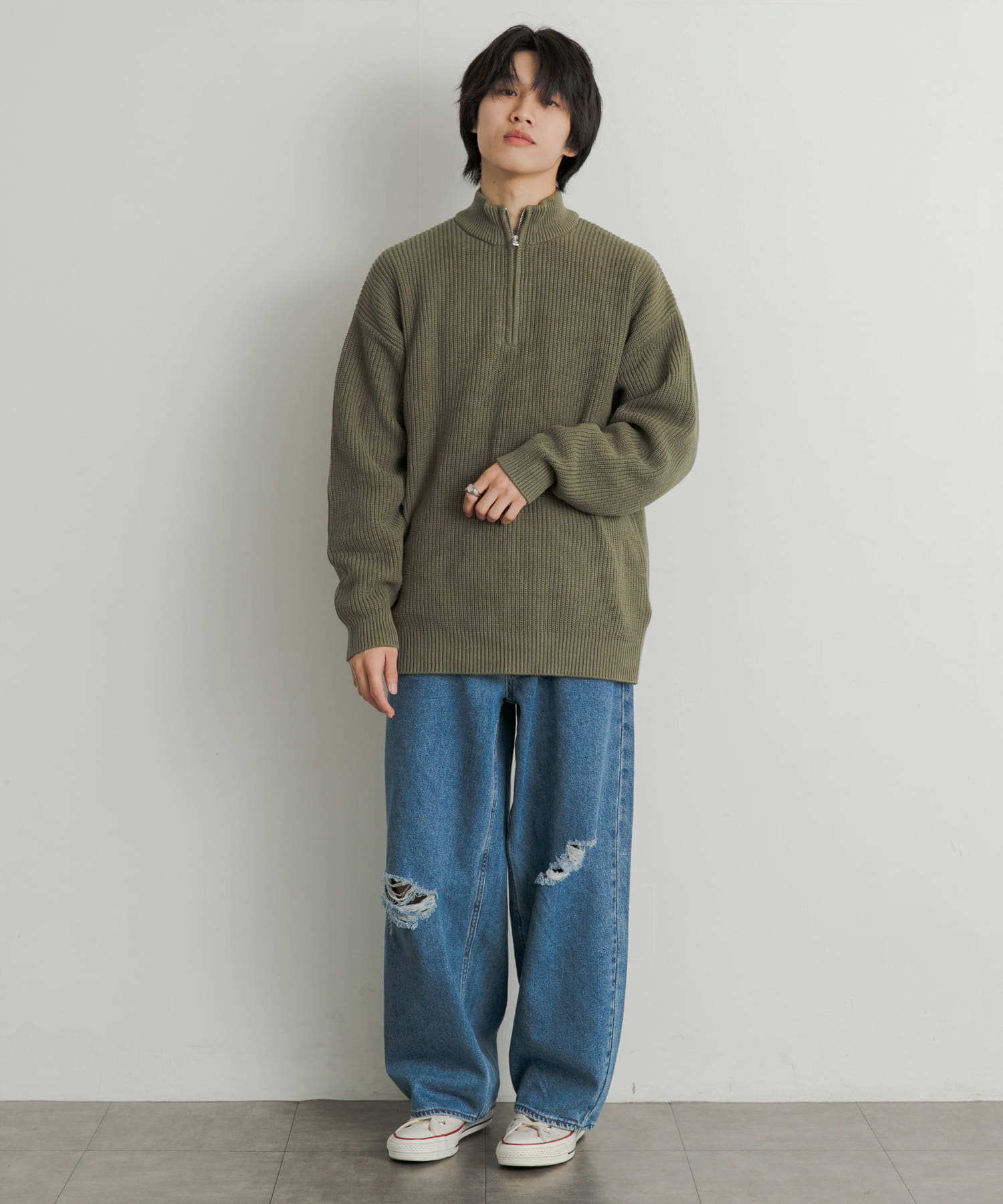 KHAKI