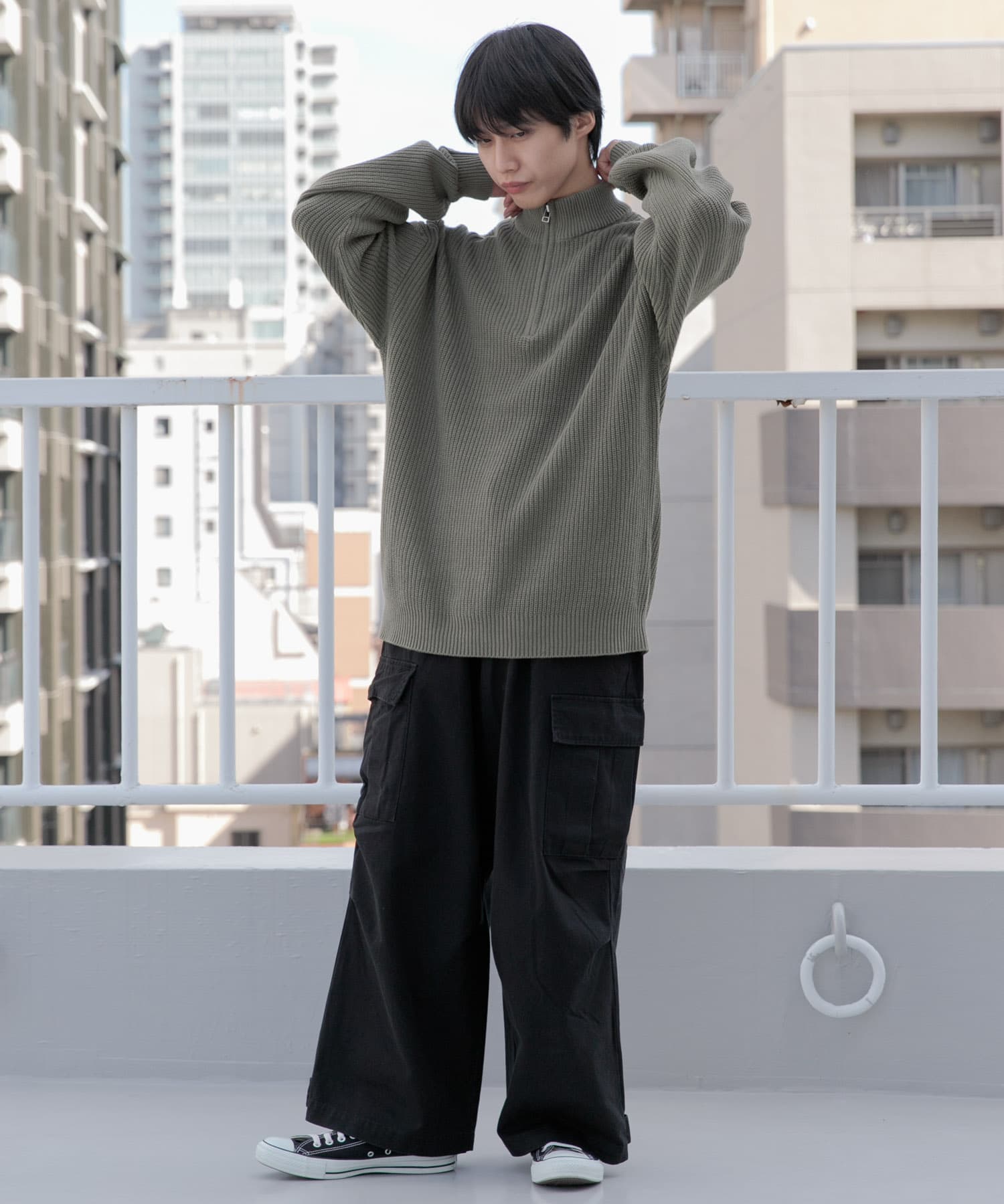 KHAKI