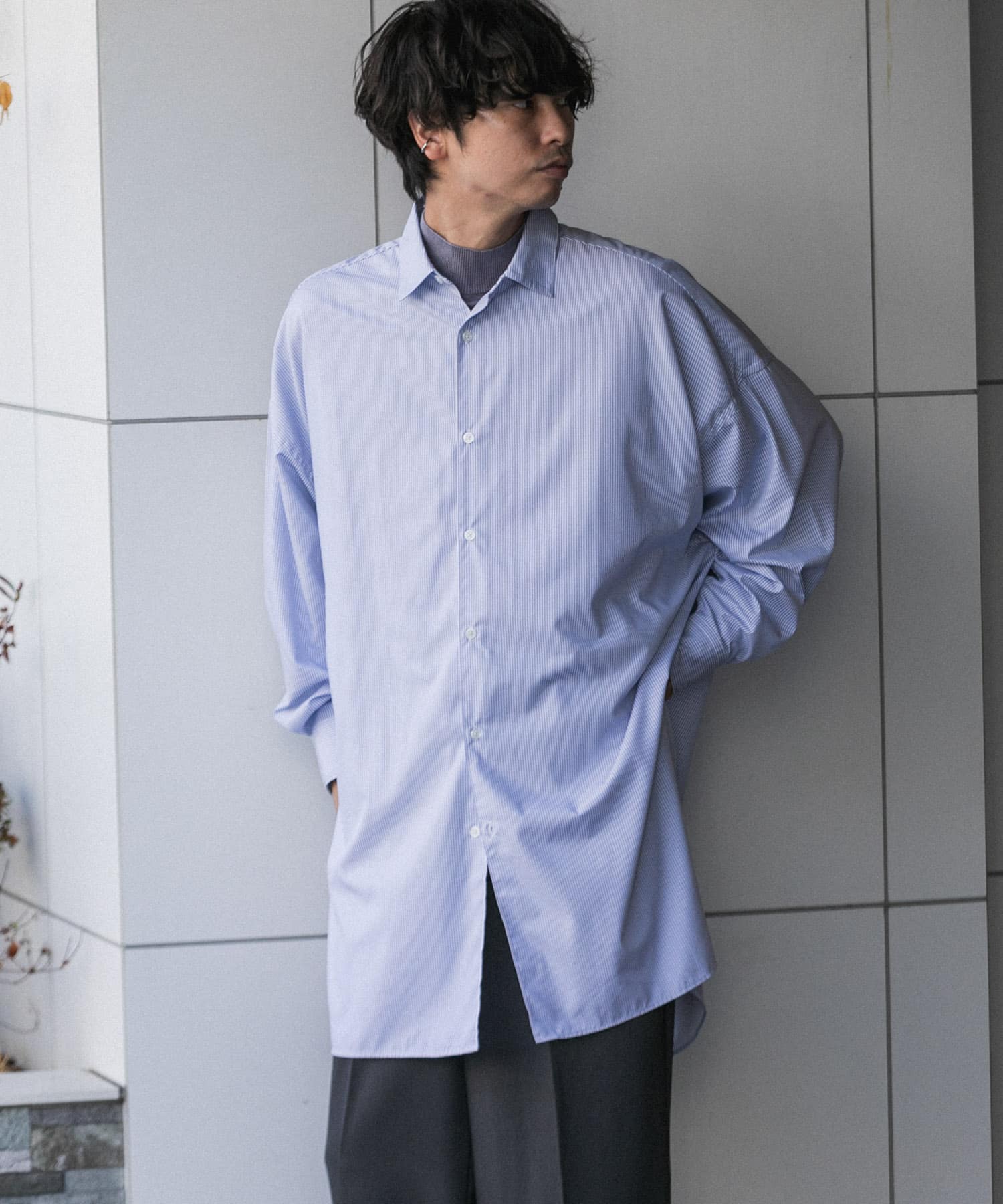 BLU×WHT