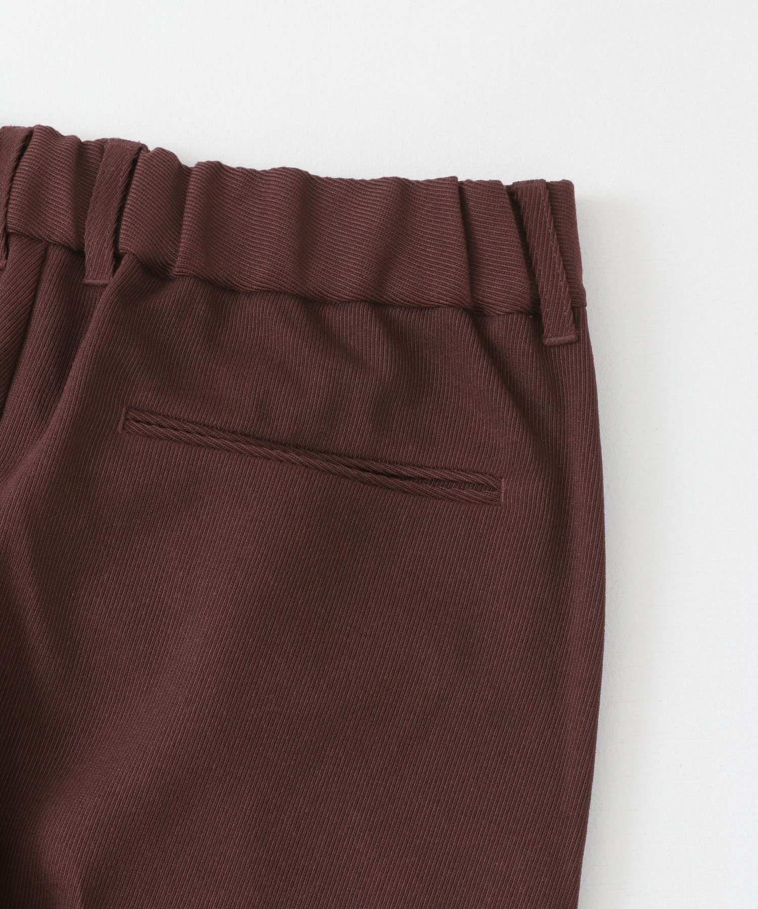 ハードツイルセンタープレスストレートパンツ BORDEAUX M