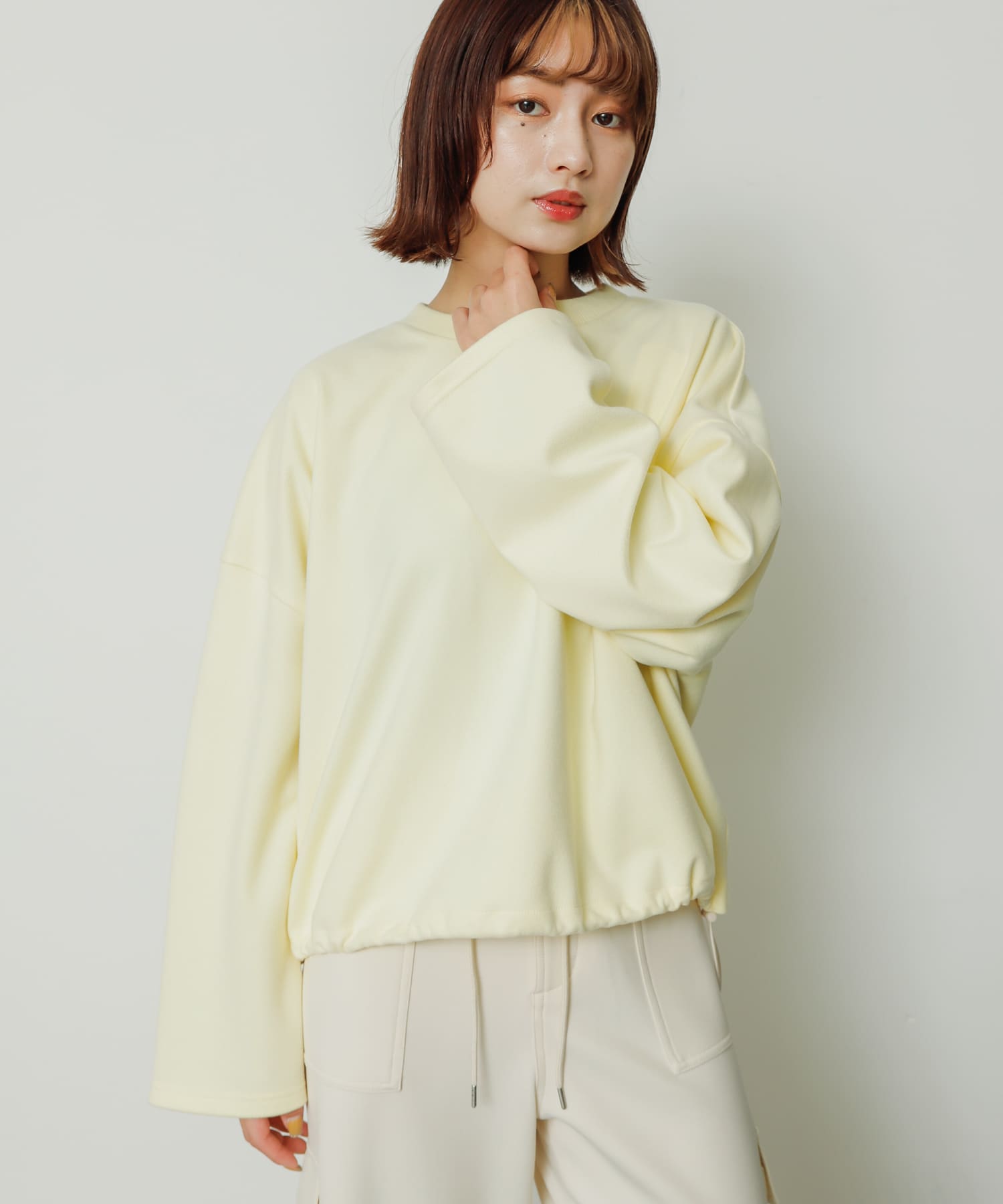 身長：159cm サイズ：one