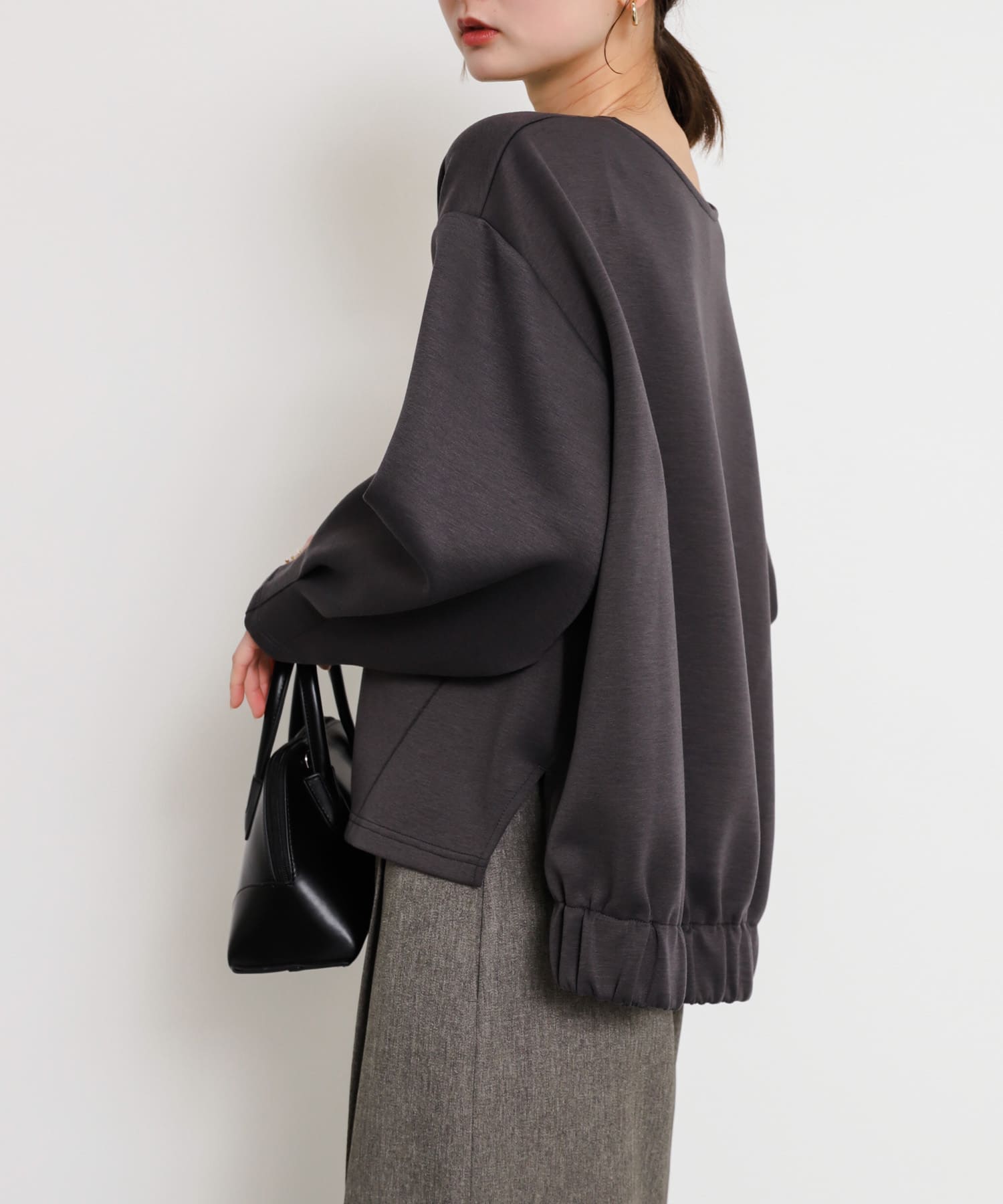 身長：169cm サイズ：one