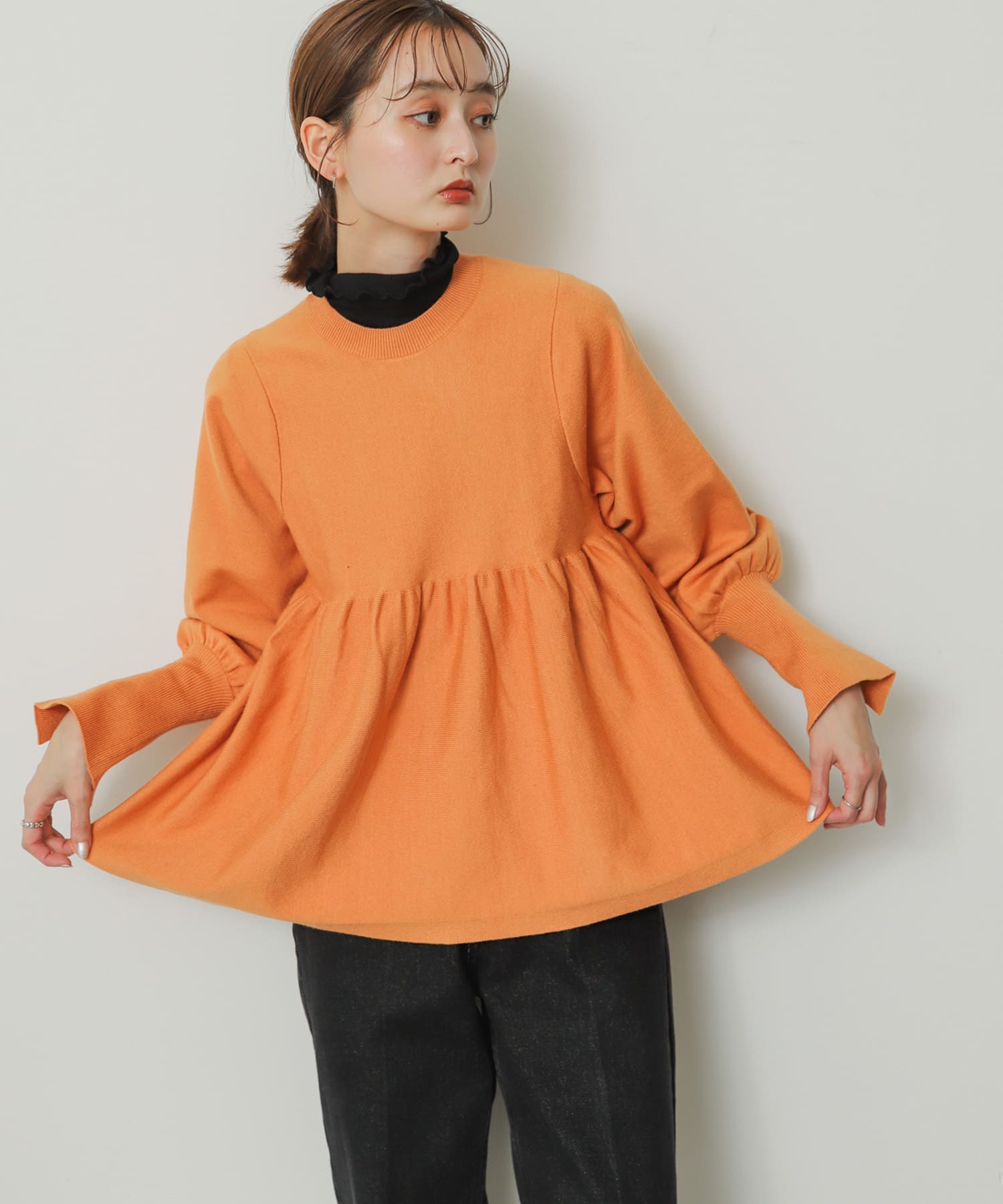 ORANGE