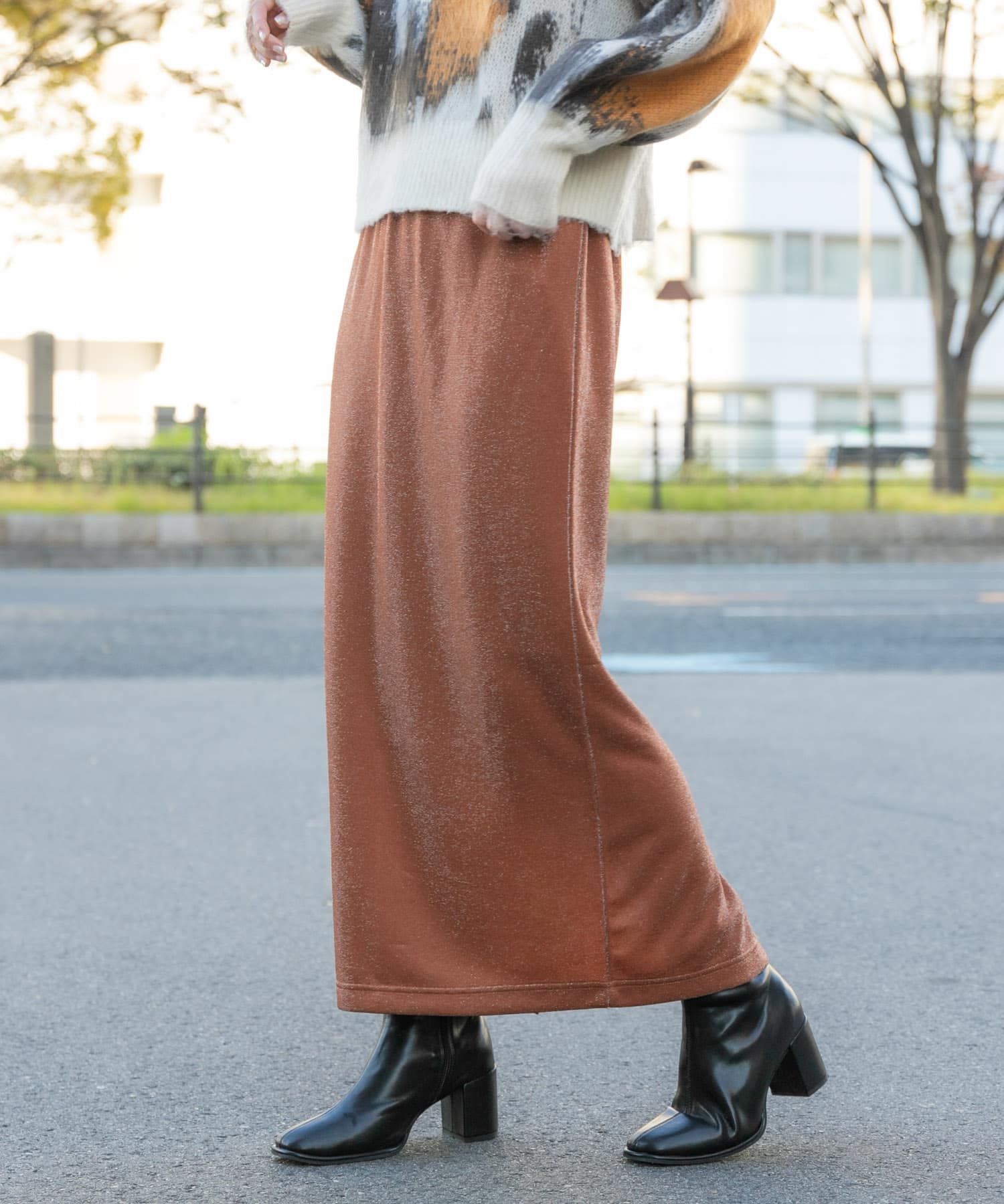 ラメアイラインスカート