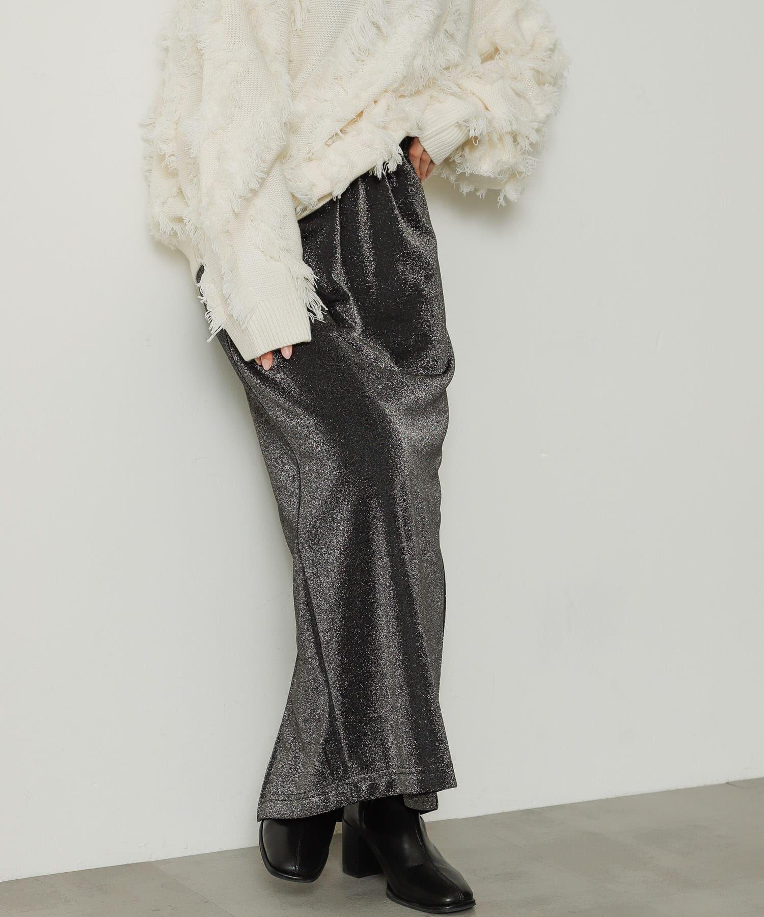 ラメアイラインスカート