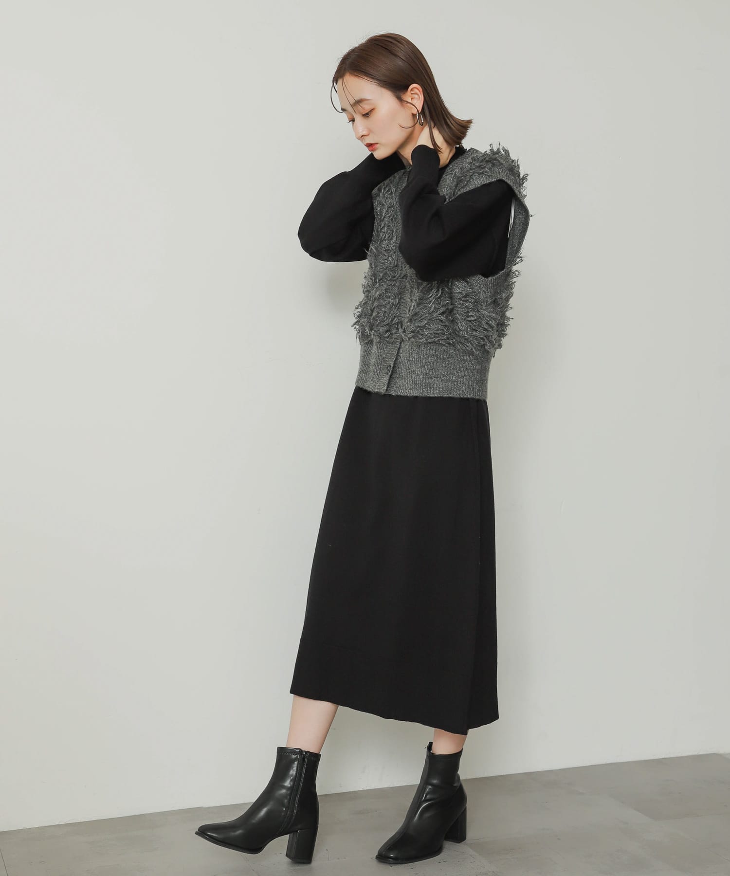 GRY×BLK