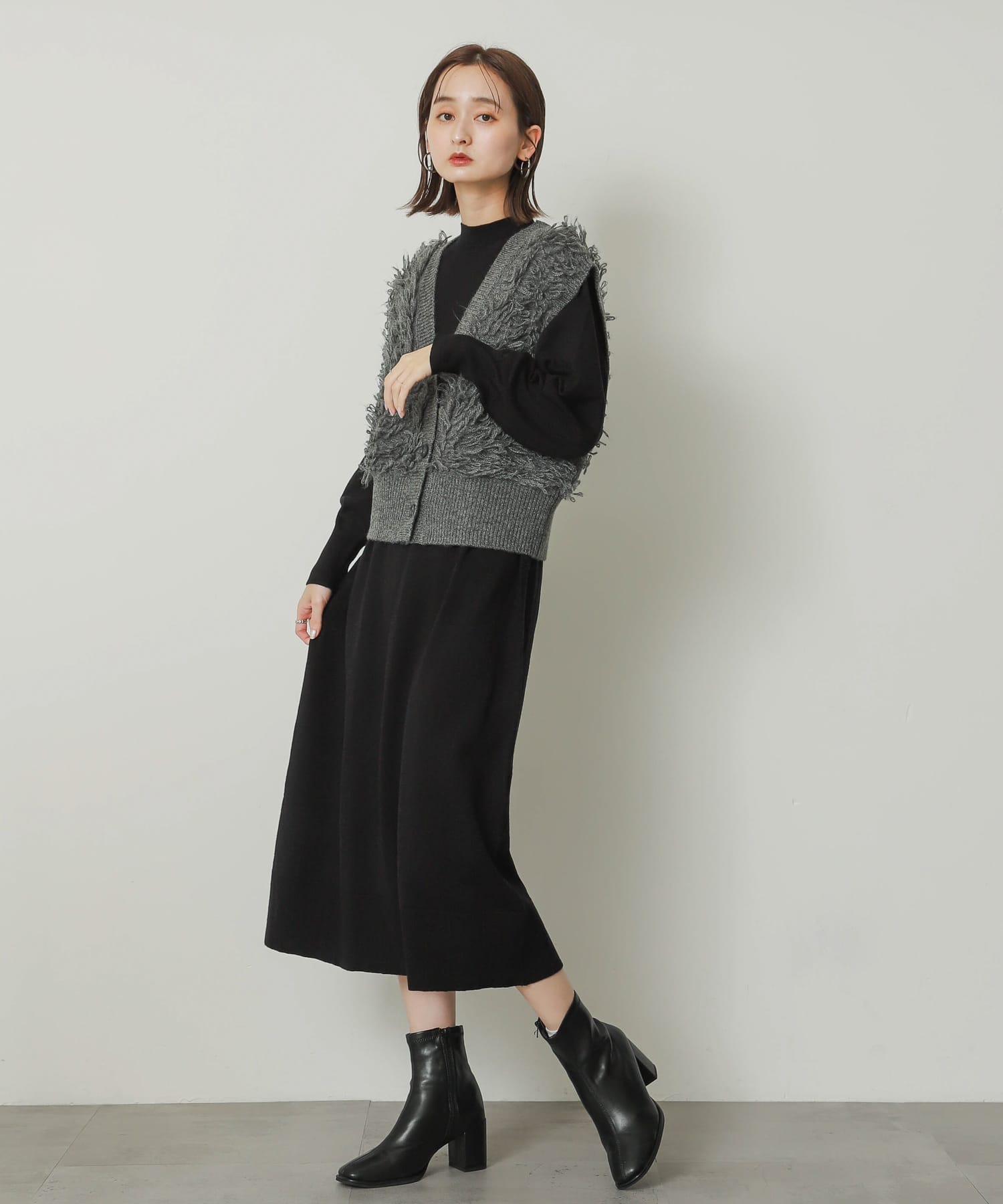 GRY×BLK