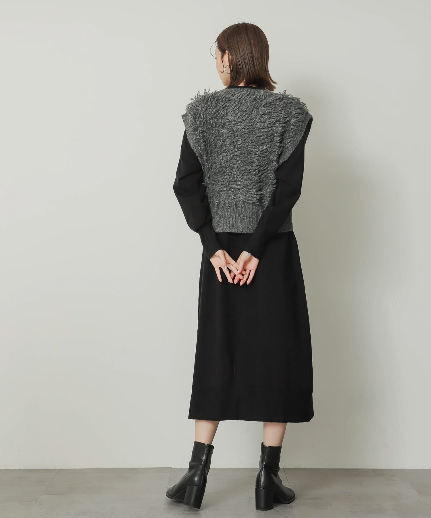 身長：169cm サイズ：one