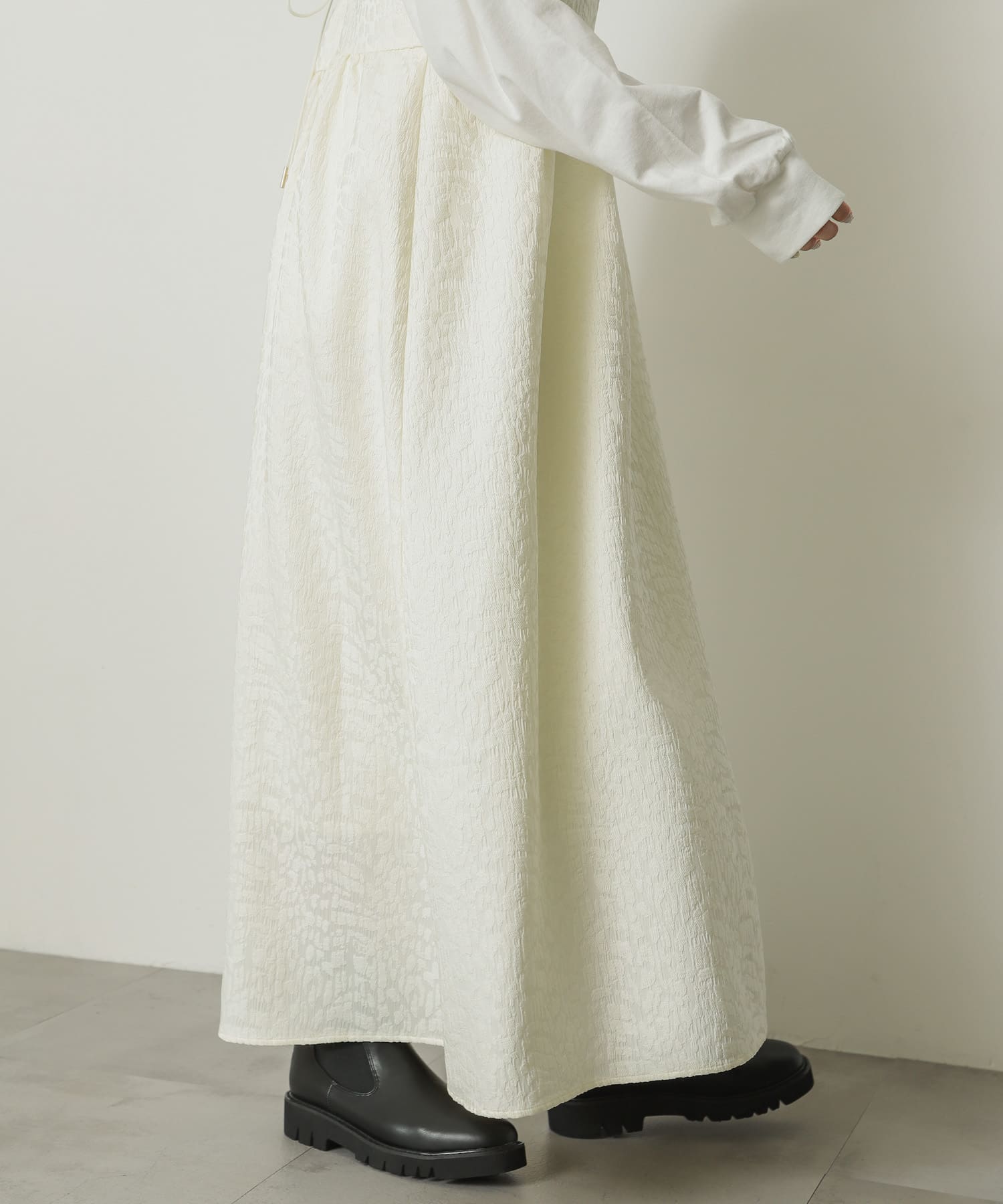 IVORY
