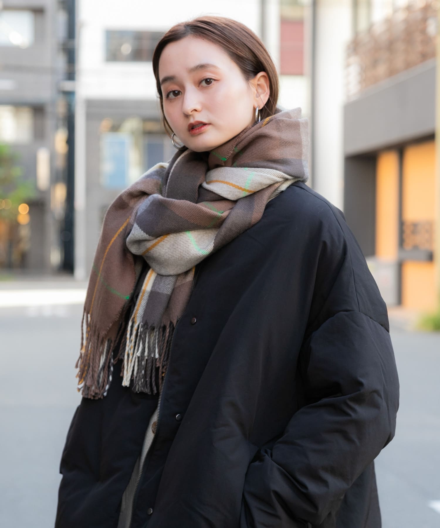 チェック大判ストール IVORY one