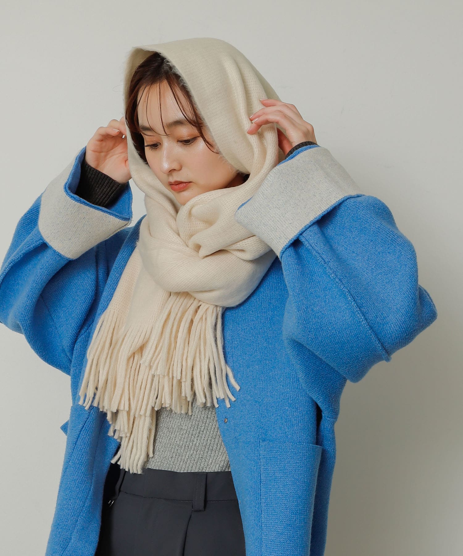 ユニセックス』ニットフリンジストール(one IVORY