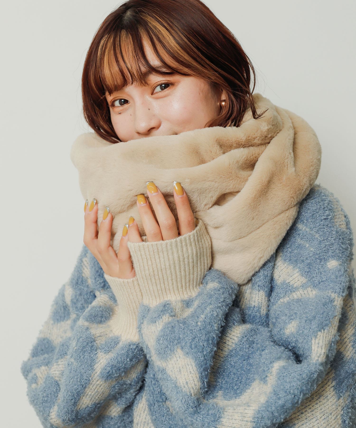 ボリュームエコファースヌード BEIGE one