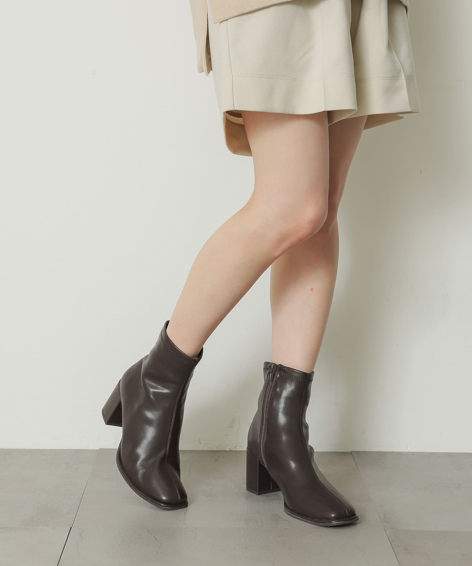 『4サイズ展開』『晴雨兼用』スクエアトウセンターシームストレッチブーツ BROWN S