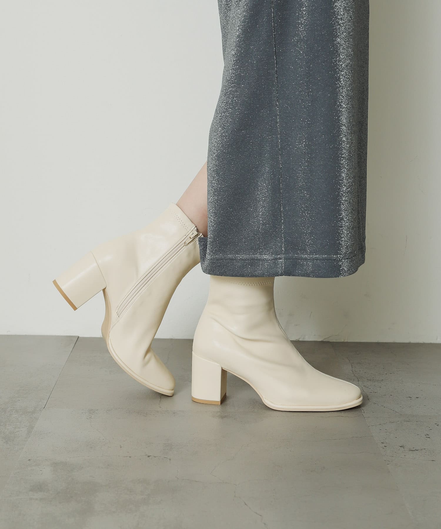 IVORY