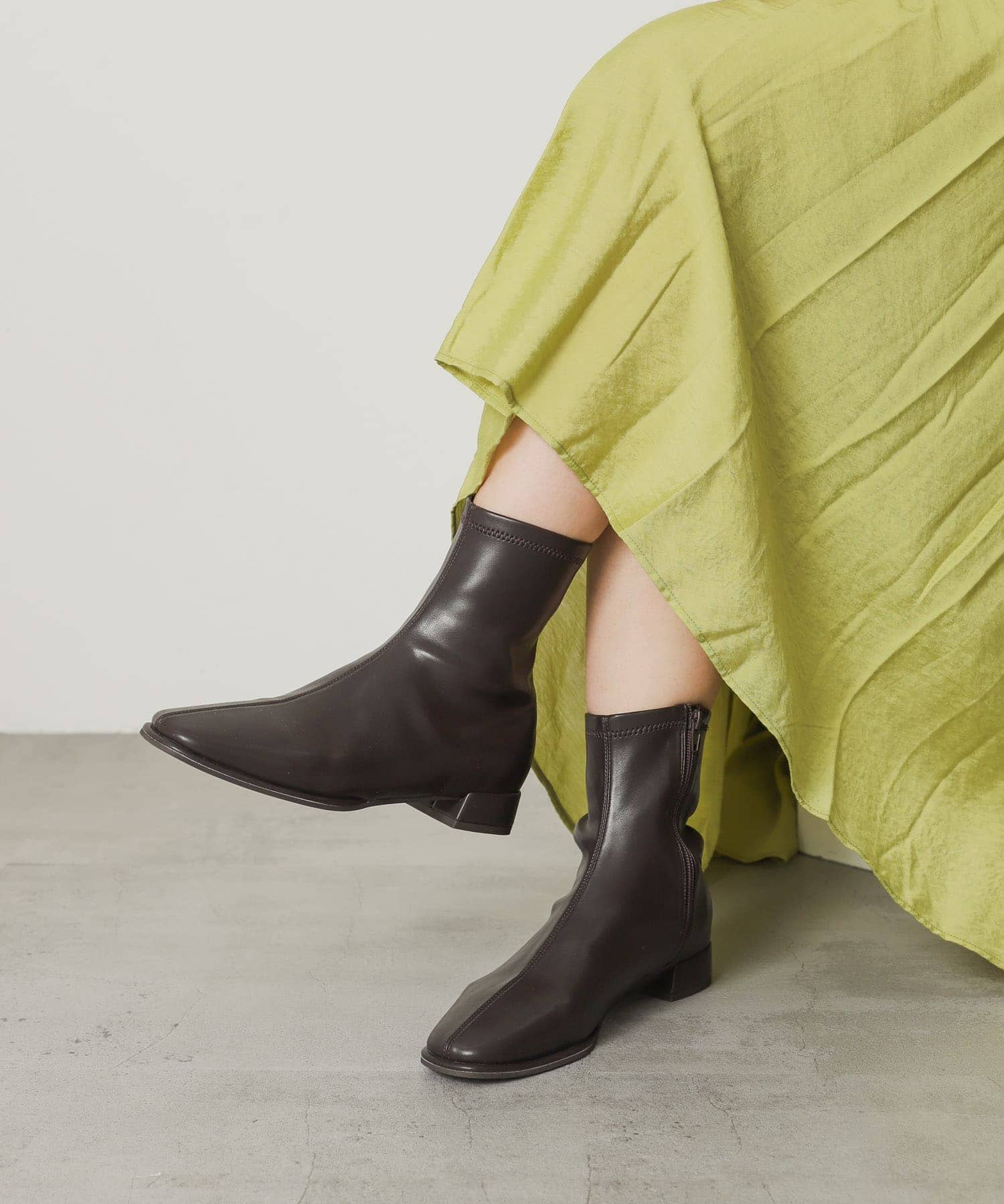 『4サイズ展開』『晴雨兼用』スクエアトウセンターシームストレッチローブーツ BROWN S