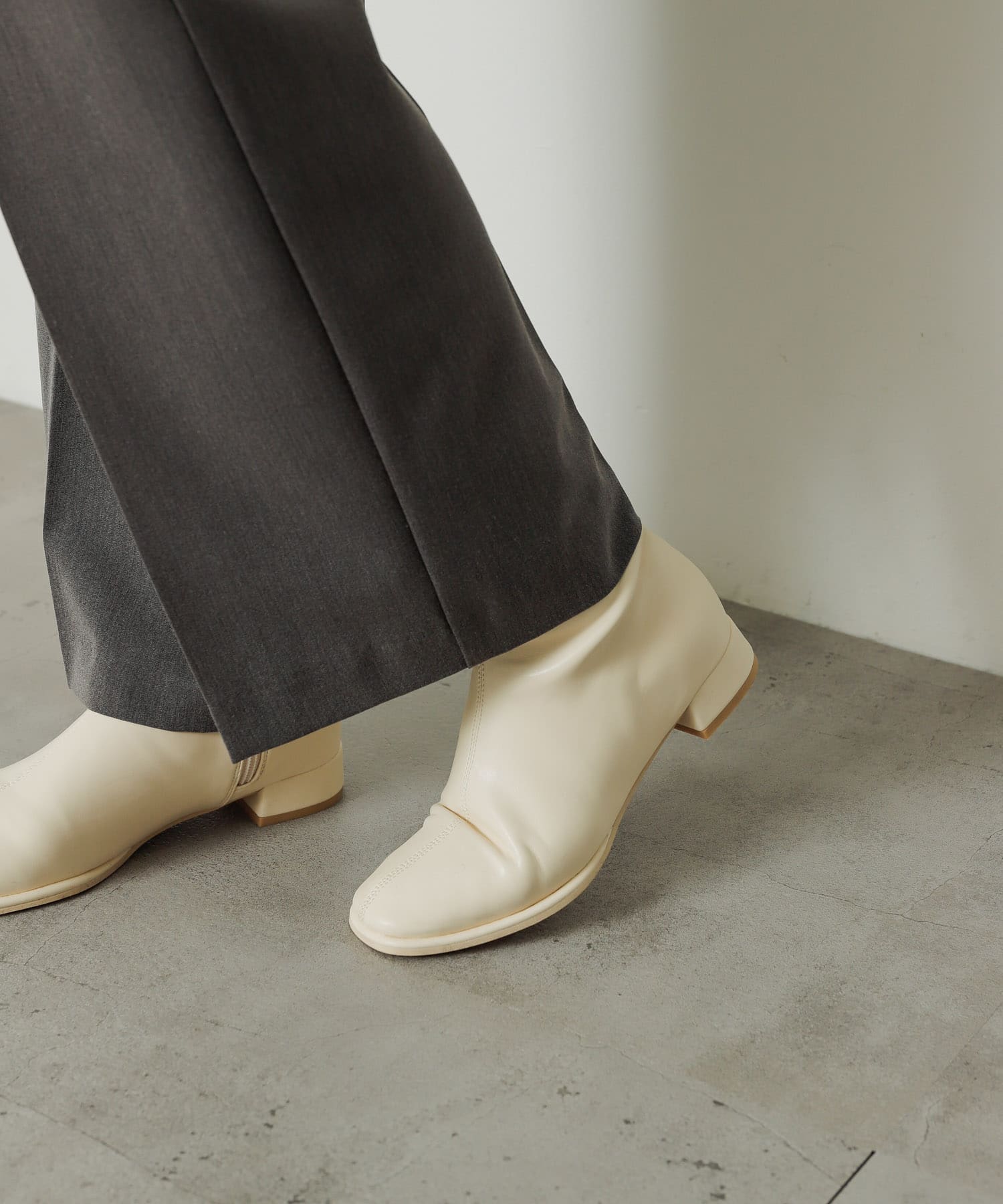 『4サイズ展開』『晴雨兼用』スクエアトウセンターシームストレッチローブーツ