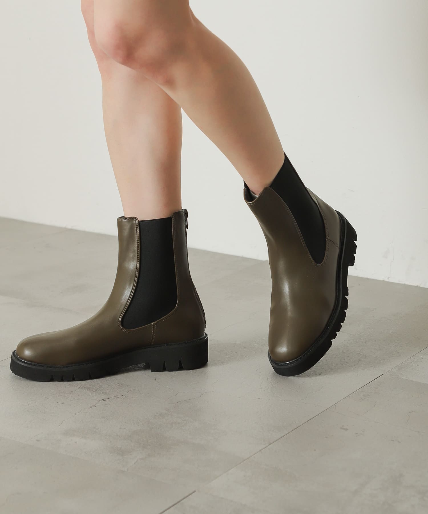 『軽量ソール採用』トラックソールサイドゴアブーツ KHAKI M