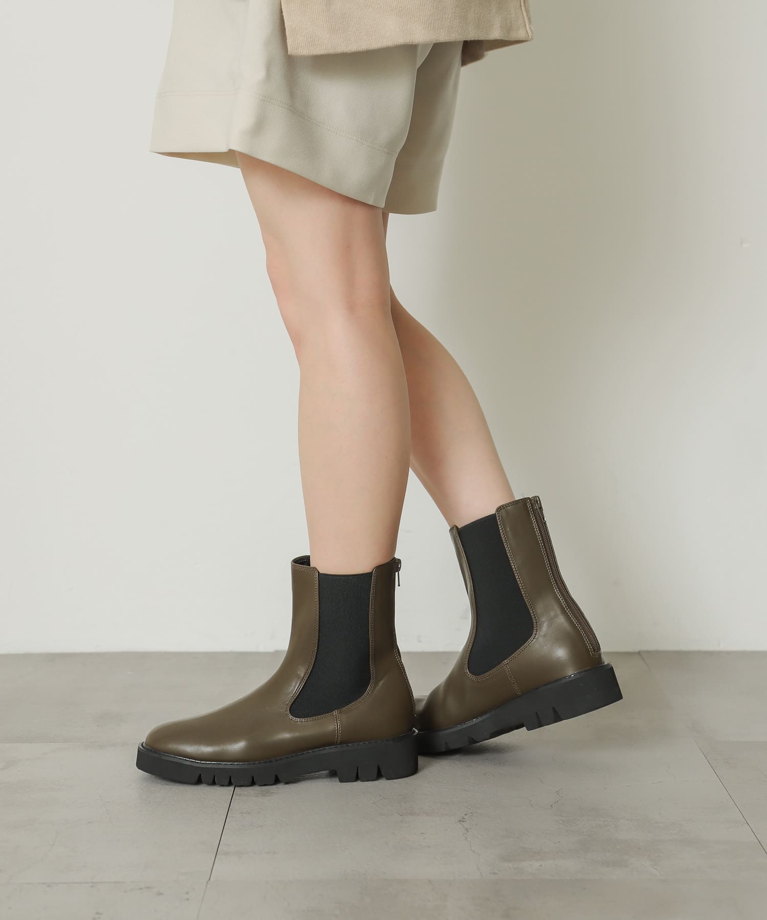 『軽量ソール採用』トラックソールサイドゴアブーツ KHAKI M