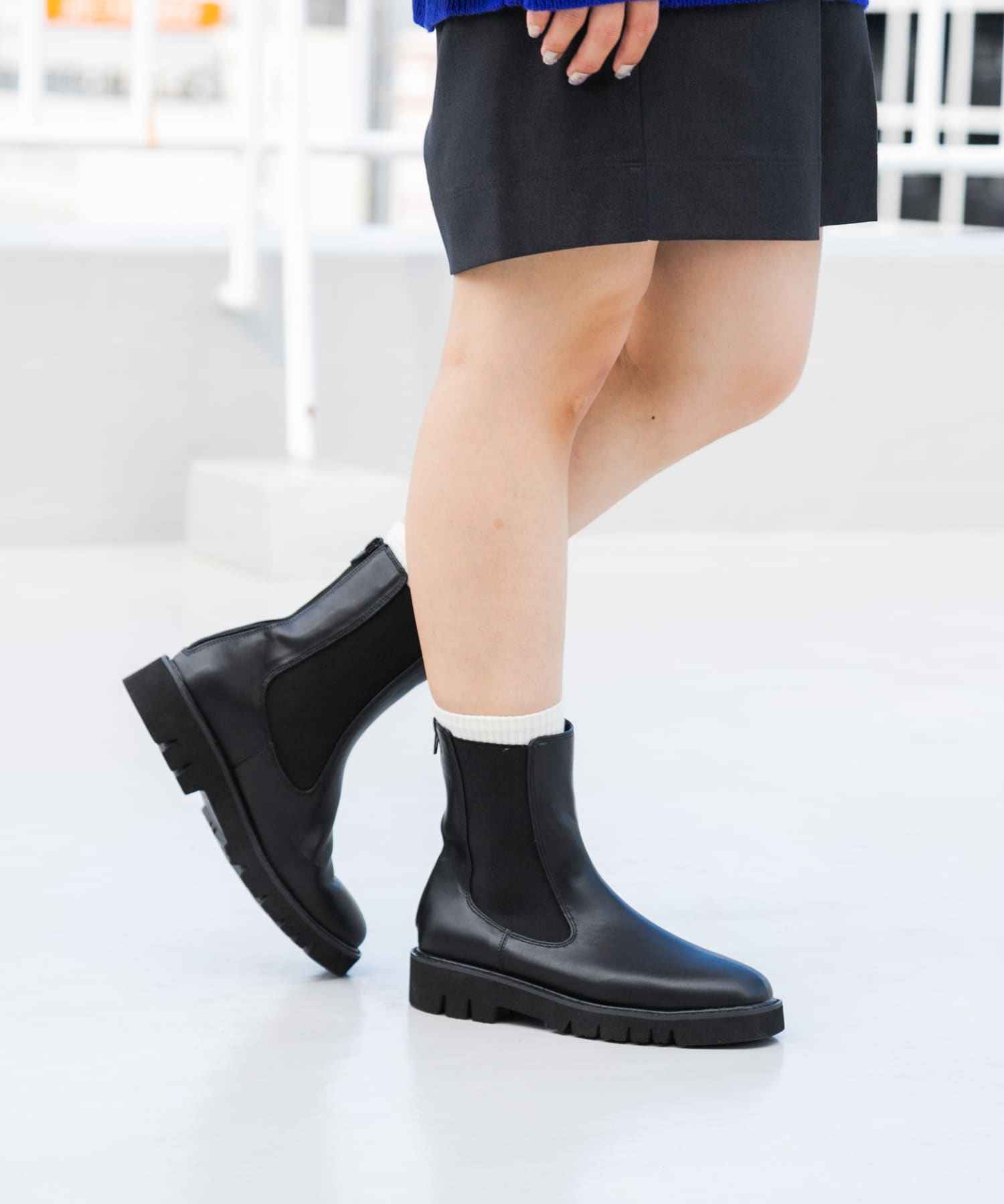 『軽量ソール採用』トラックソールサイドゴアブーツ BLACK S