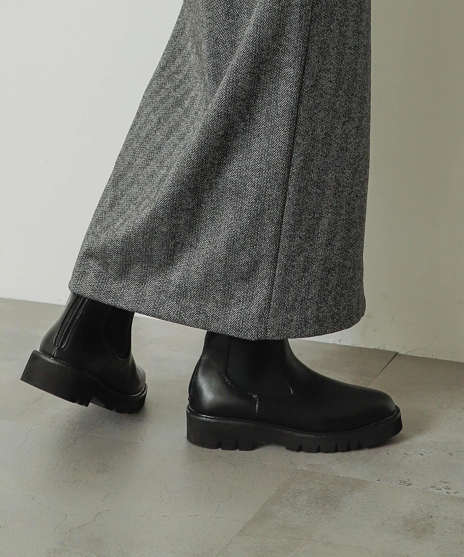 『軽量ソール採用』トラックソールサイドゴアブーツ BLACK L