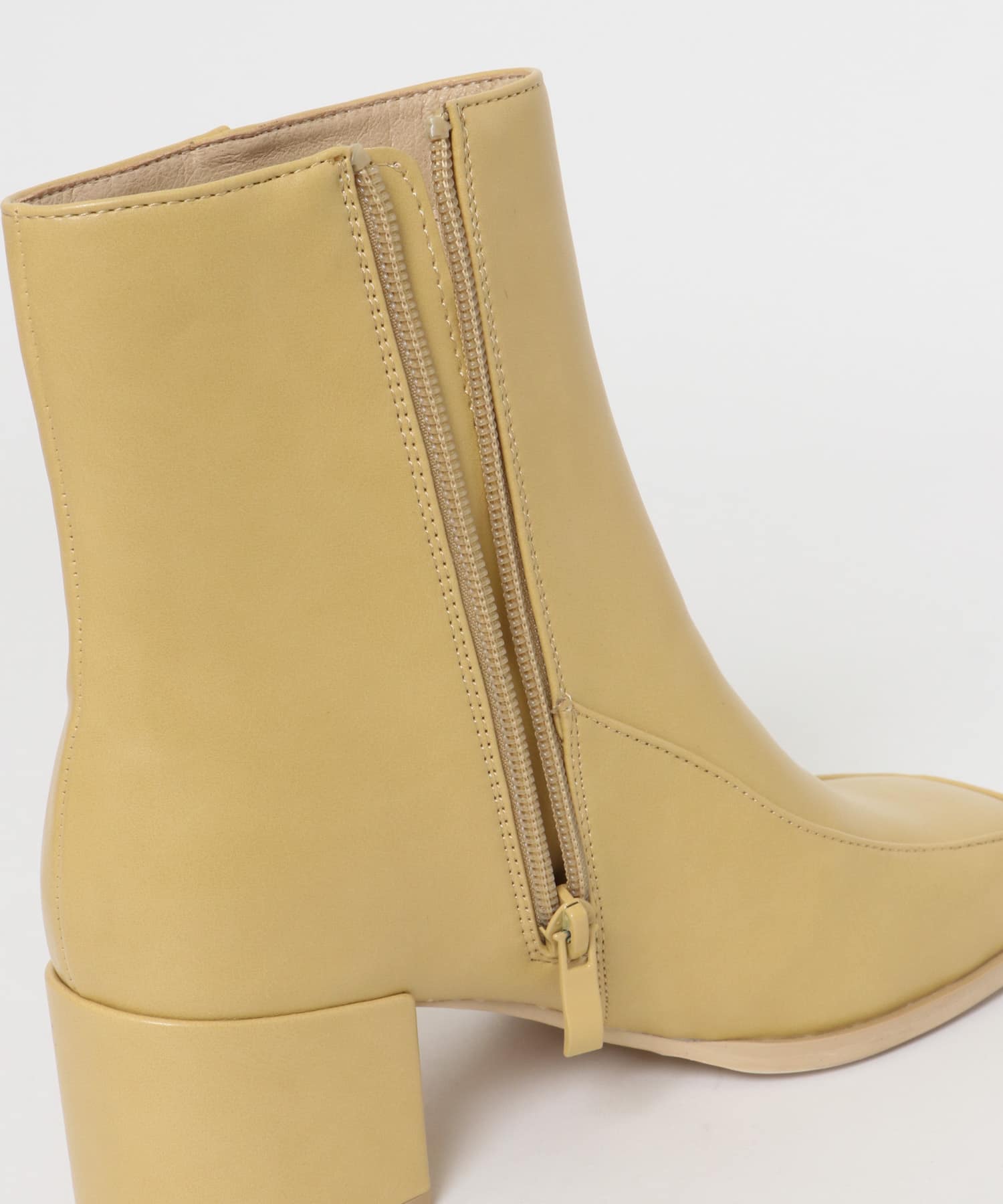ワイドスクエアショートブーツ BEIGE S